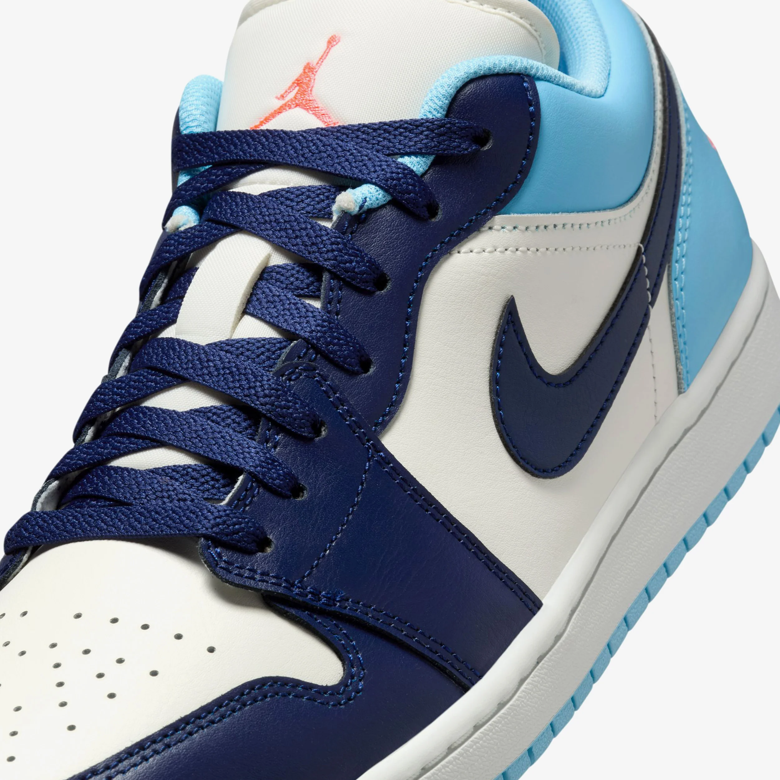 Air Jordan 1 Low - Image 7