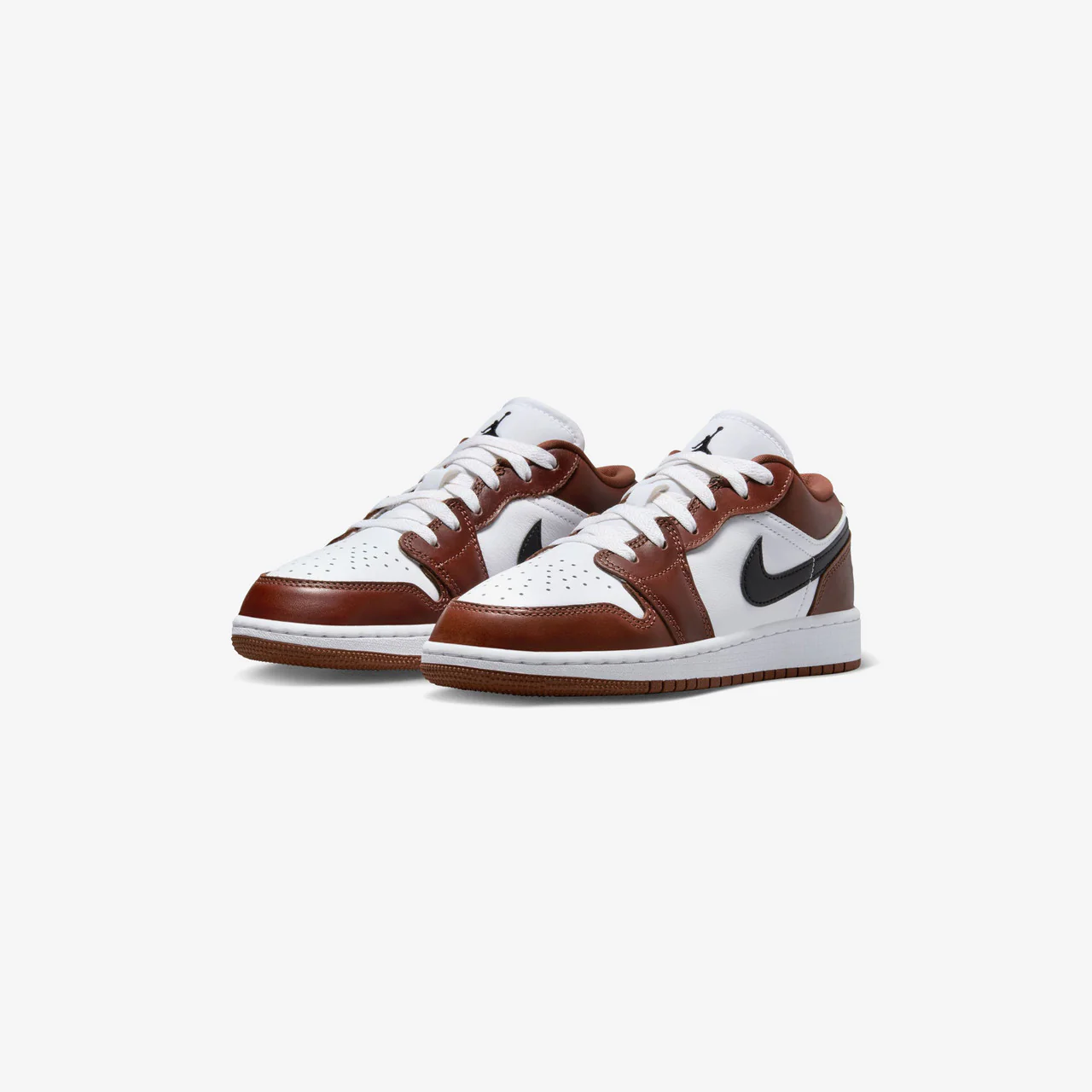 Air Jordan 1 Low SE (GS) - Image 3