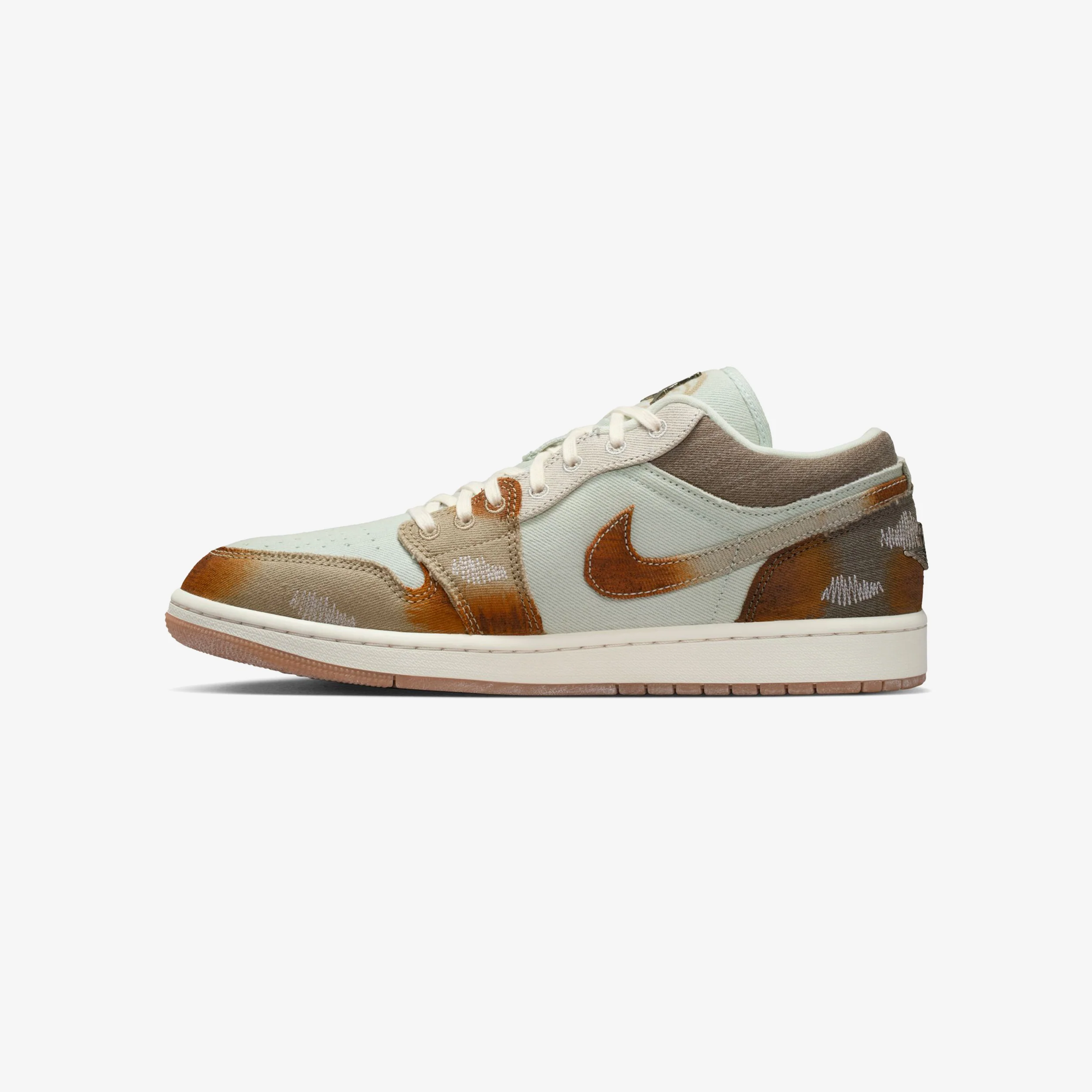 Air Jordan 1 Low SE - Image 3