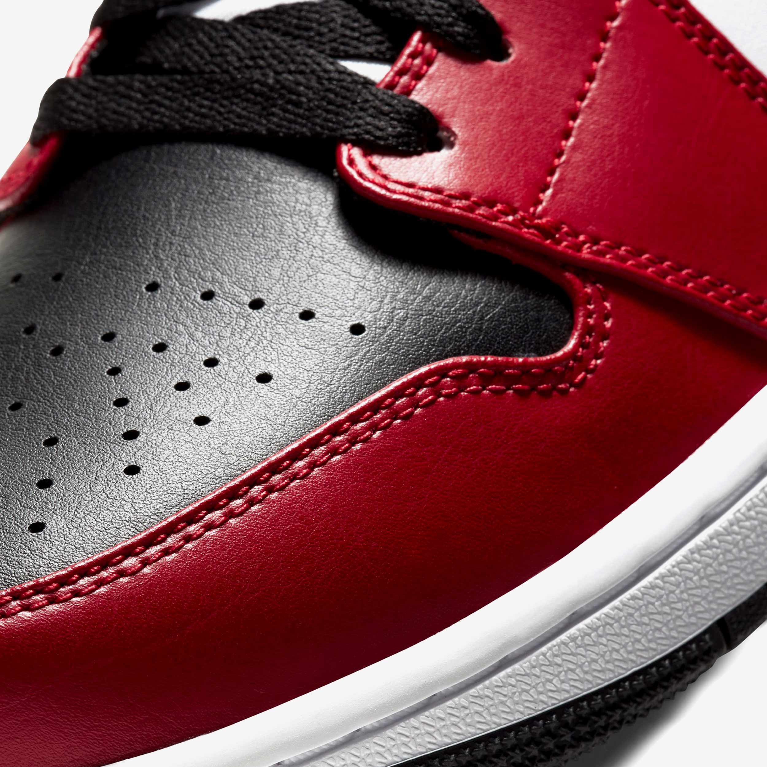 Air Jordan 1 Mid - Image 6