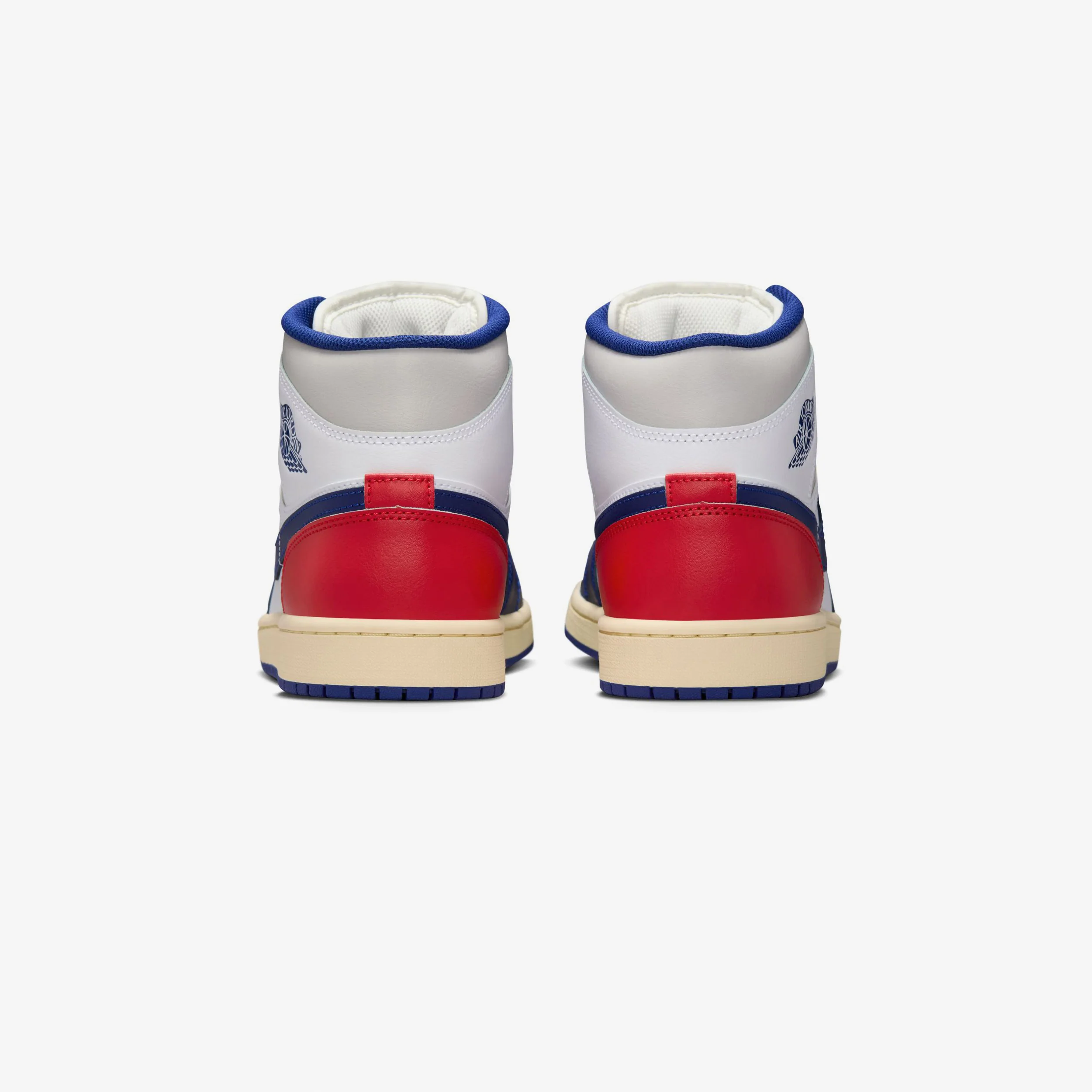 Air Jordan 1 Mid - Image 3