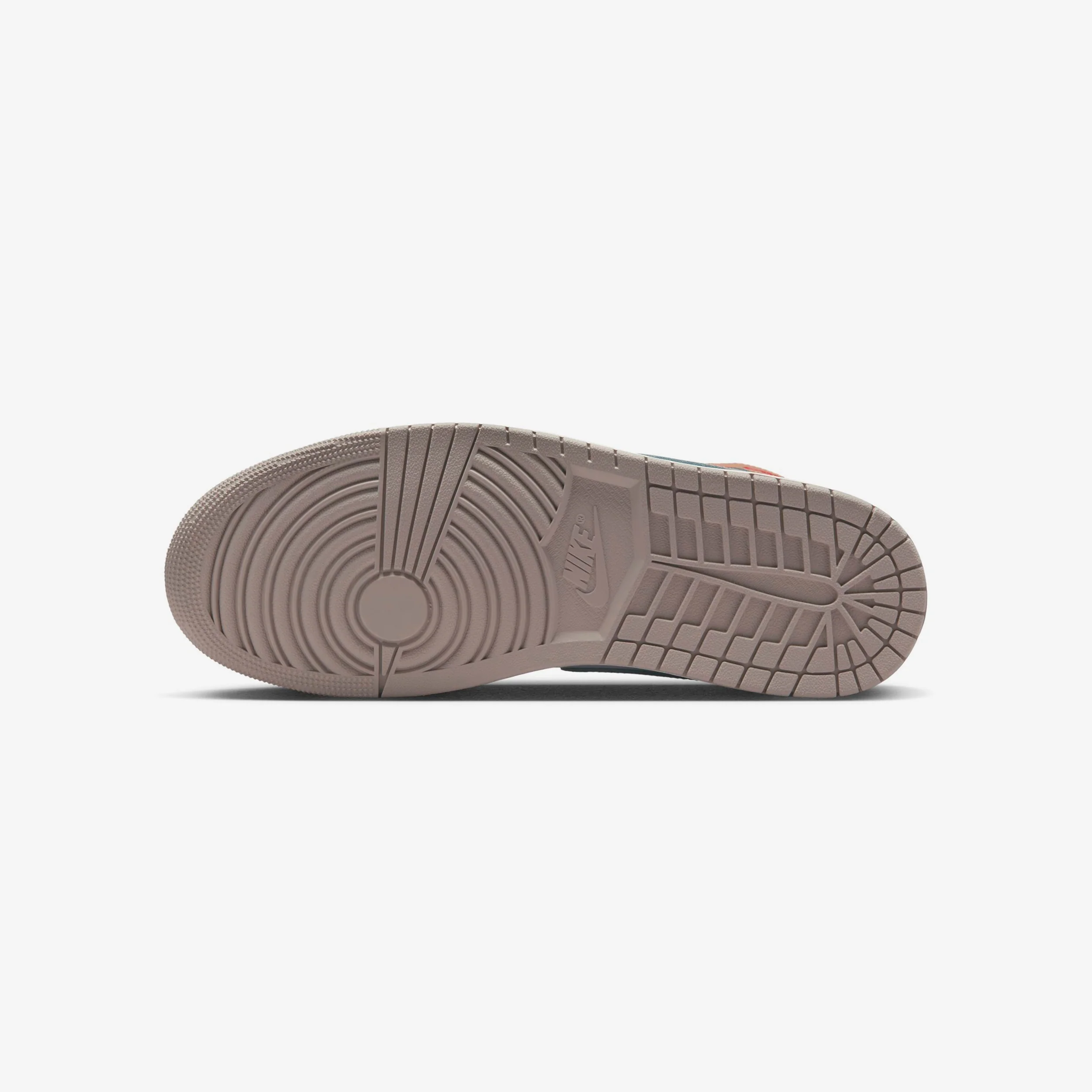 Air Jordan 1 Mid - Image 5