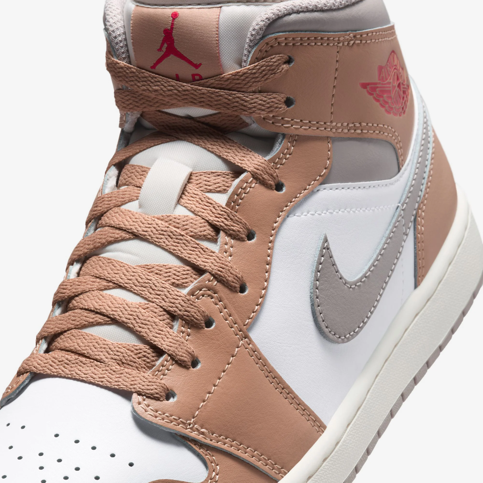 Air Jordan 1 Mid - Image 6