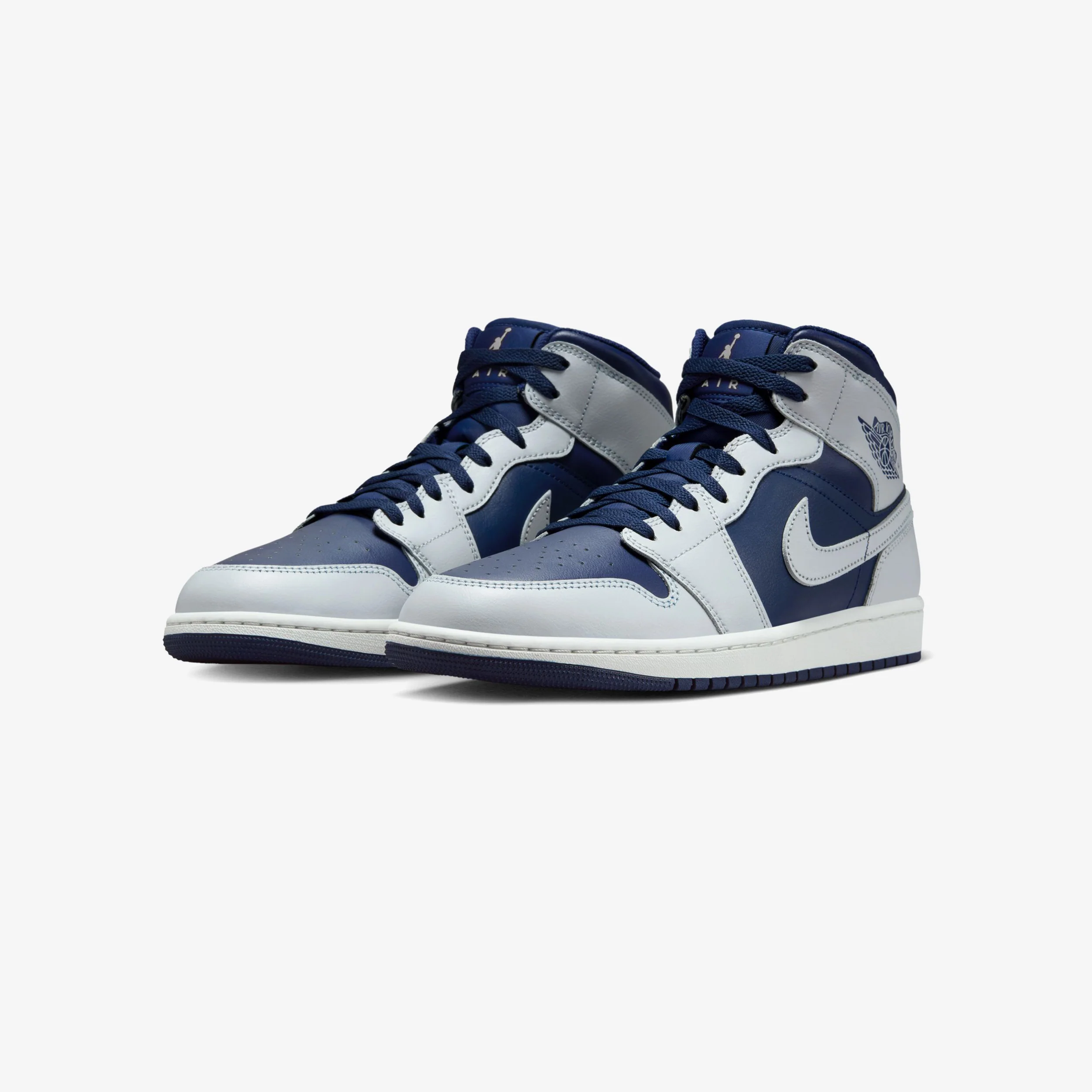 Air Jordan 1 Mid - Image 2