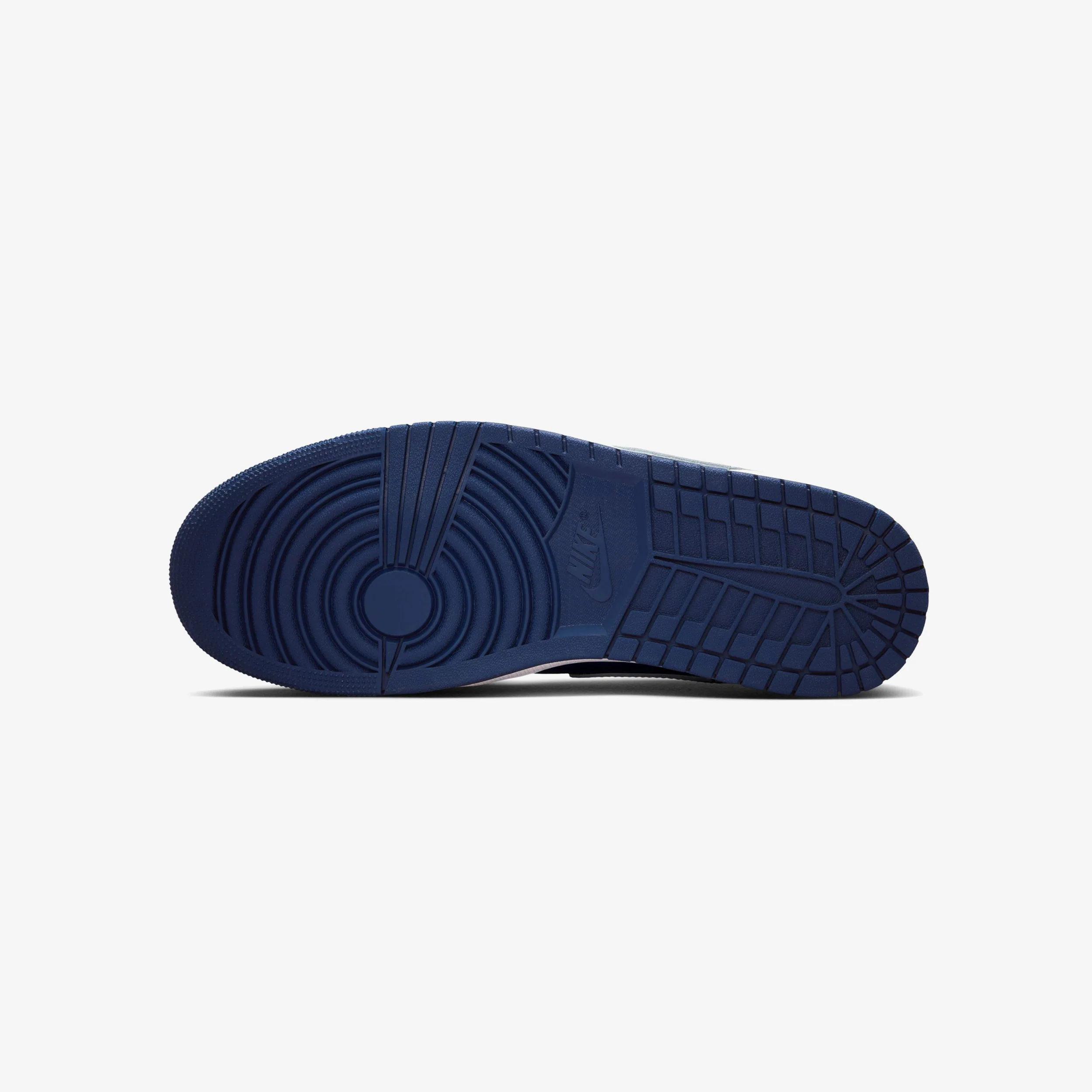 Air Jordan 1 Mid - Image 6