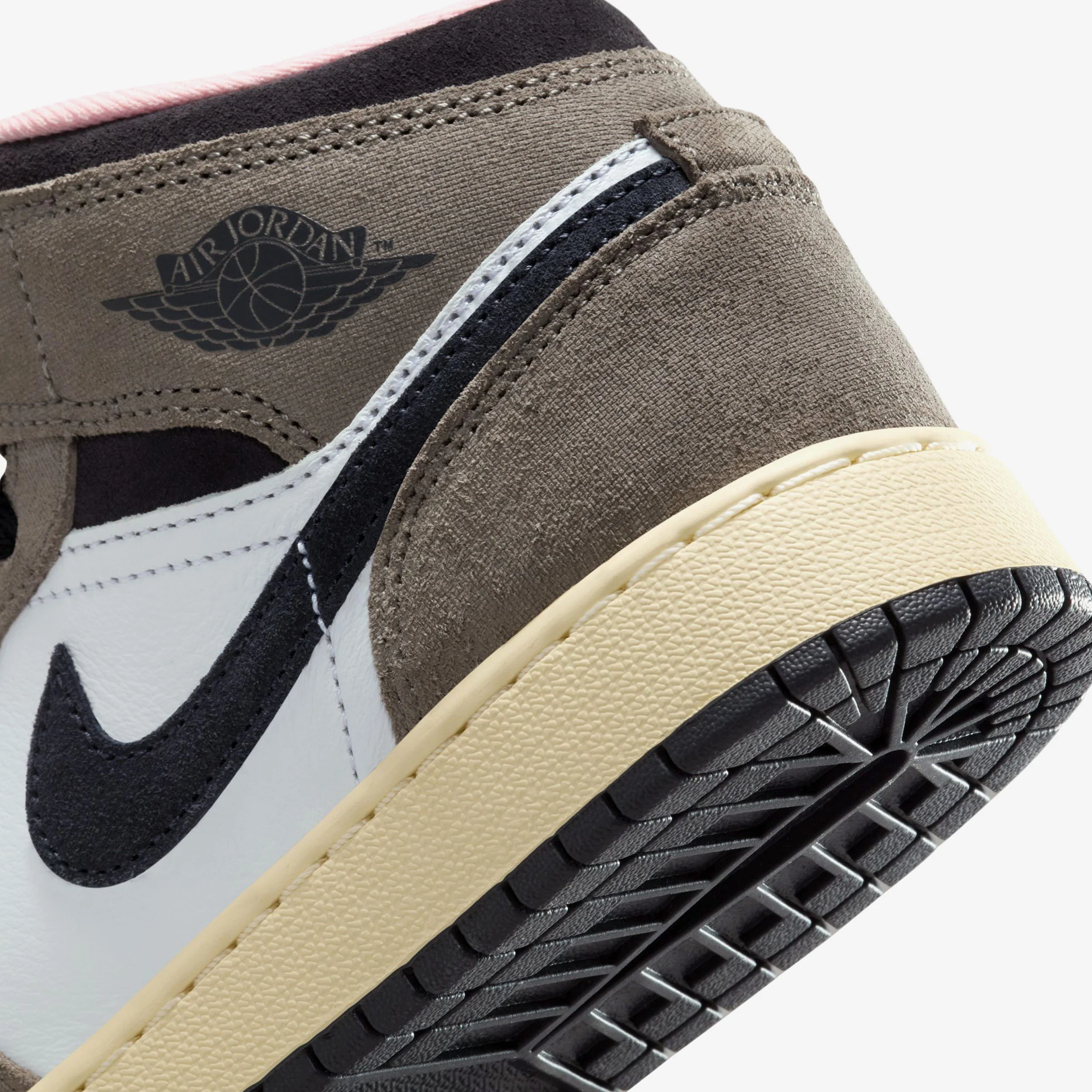 Air Jordan 1 Mid SE (GS) - Image 7