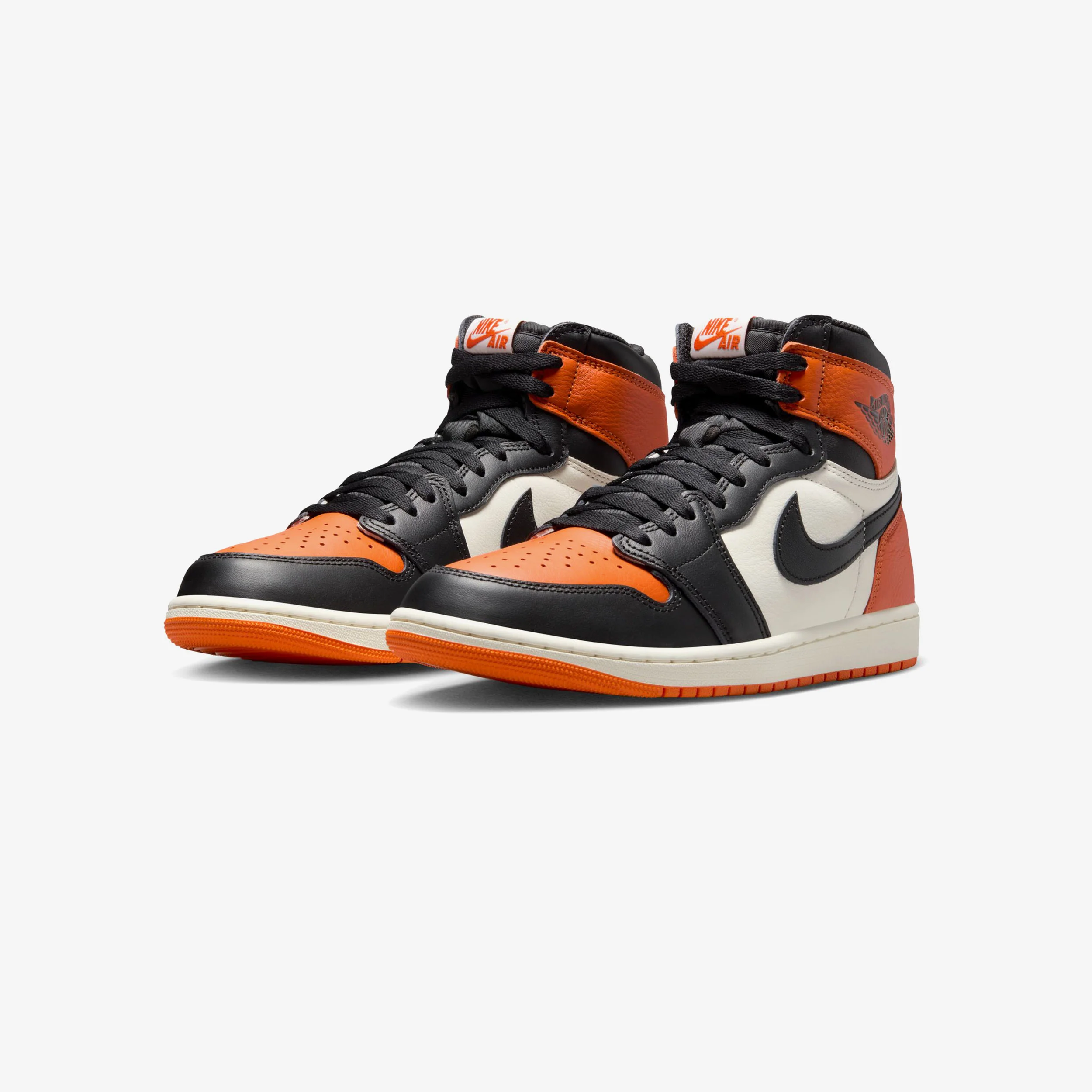 Air Jordan 1 Retro High OG - Image 3