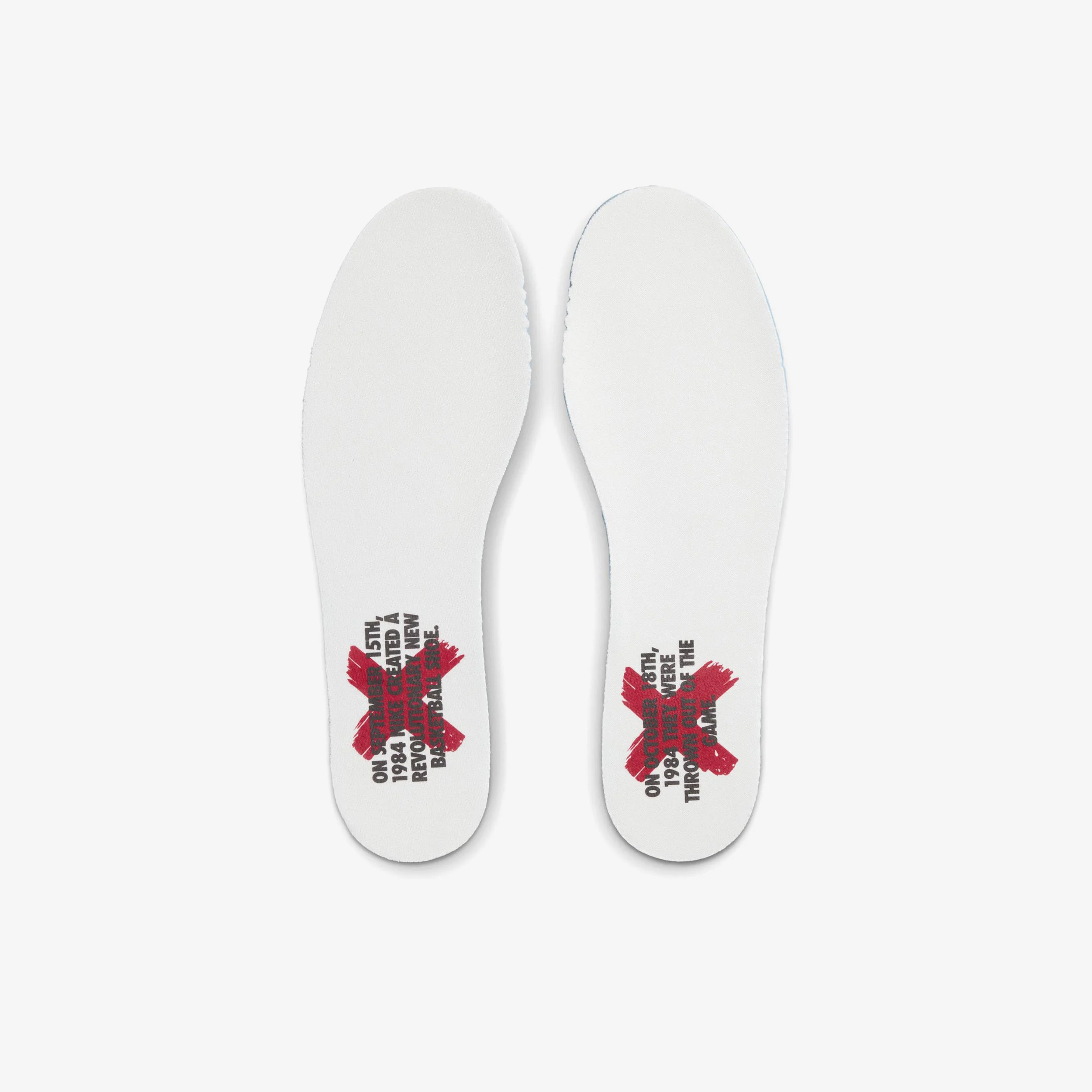 Air Jordan 1 Retro Low OG "Banned" (GS) - Image 10