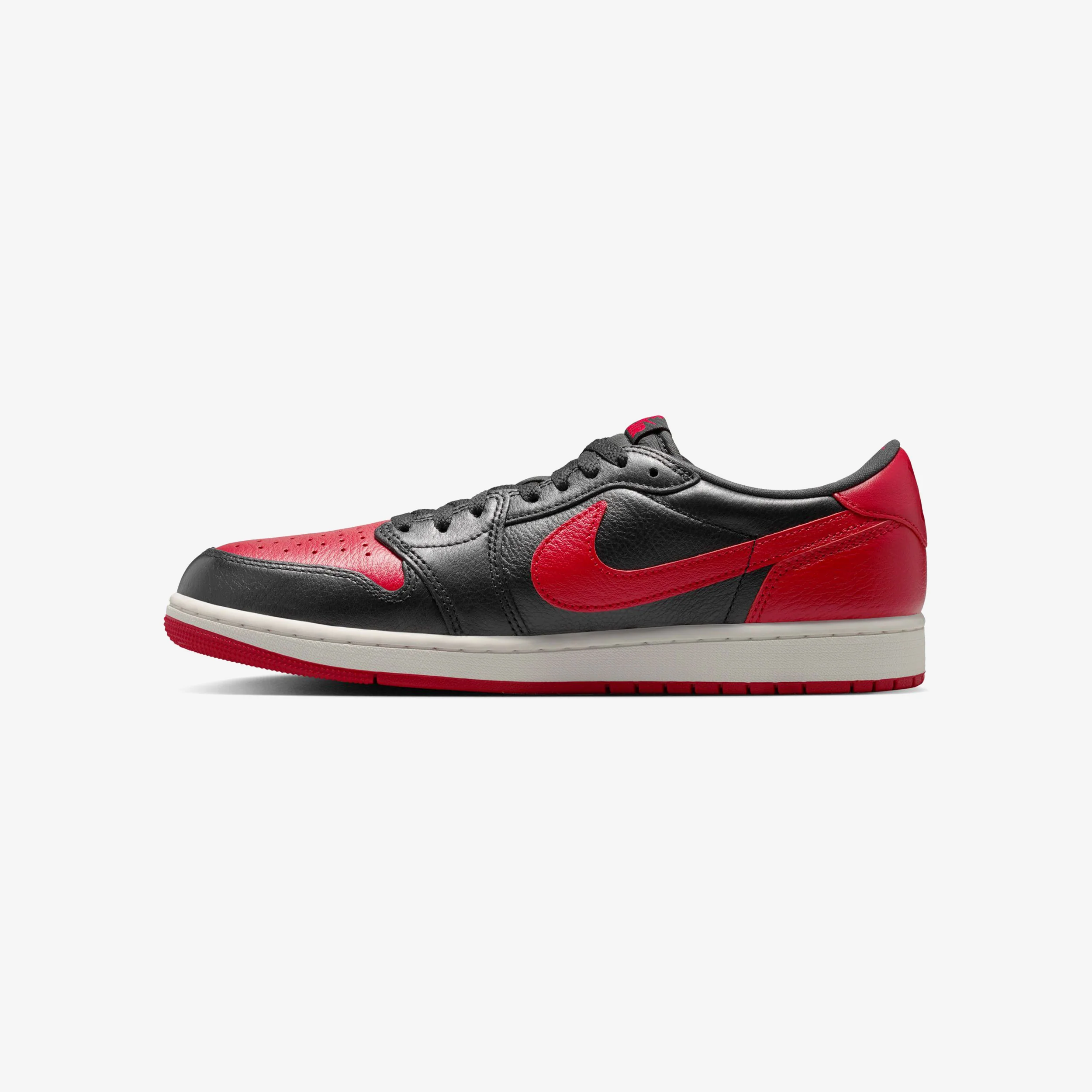 Air Jordan 1 Retro Low OG "Banned" - Image 5