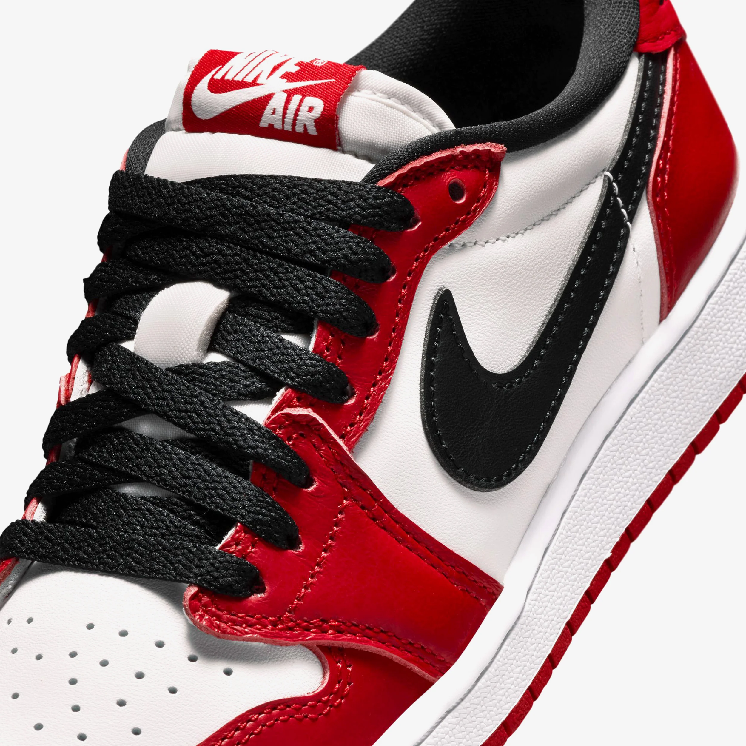 Air Jordan 1 Retro Low OG (GS) - Image 7