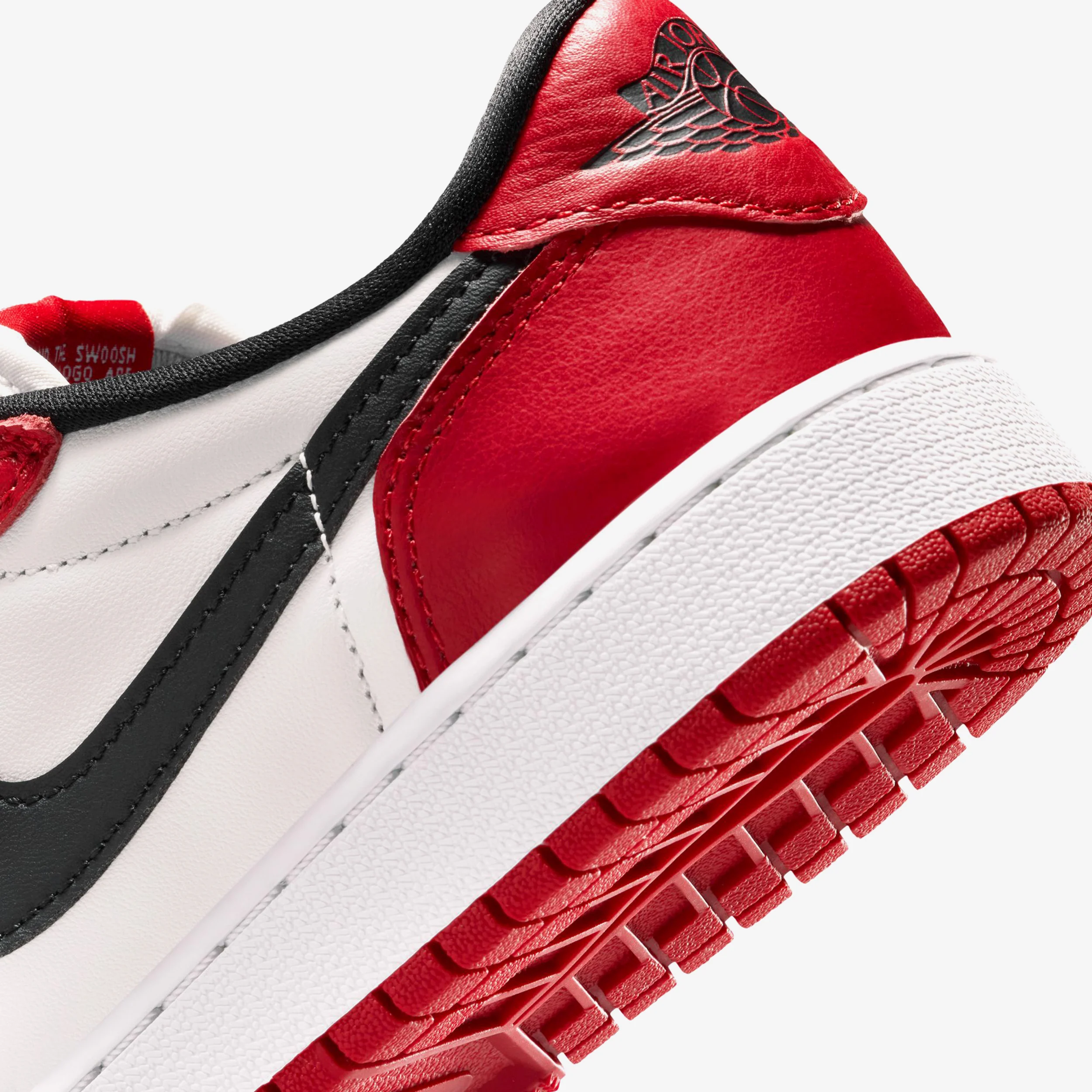 Air Jordan 1 Retro Low OG (GS) - Image 8
