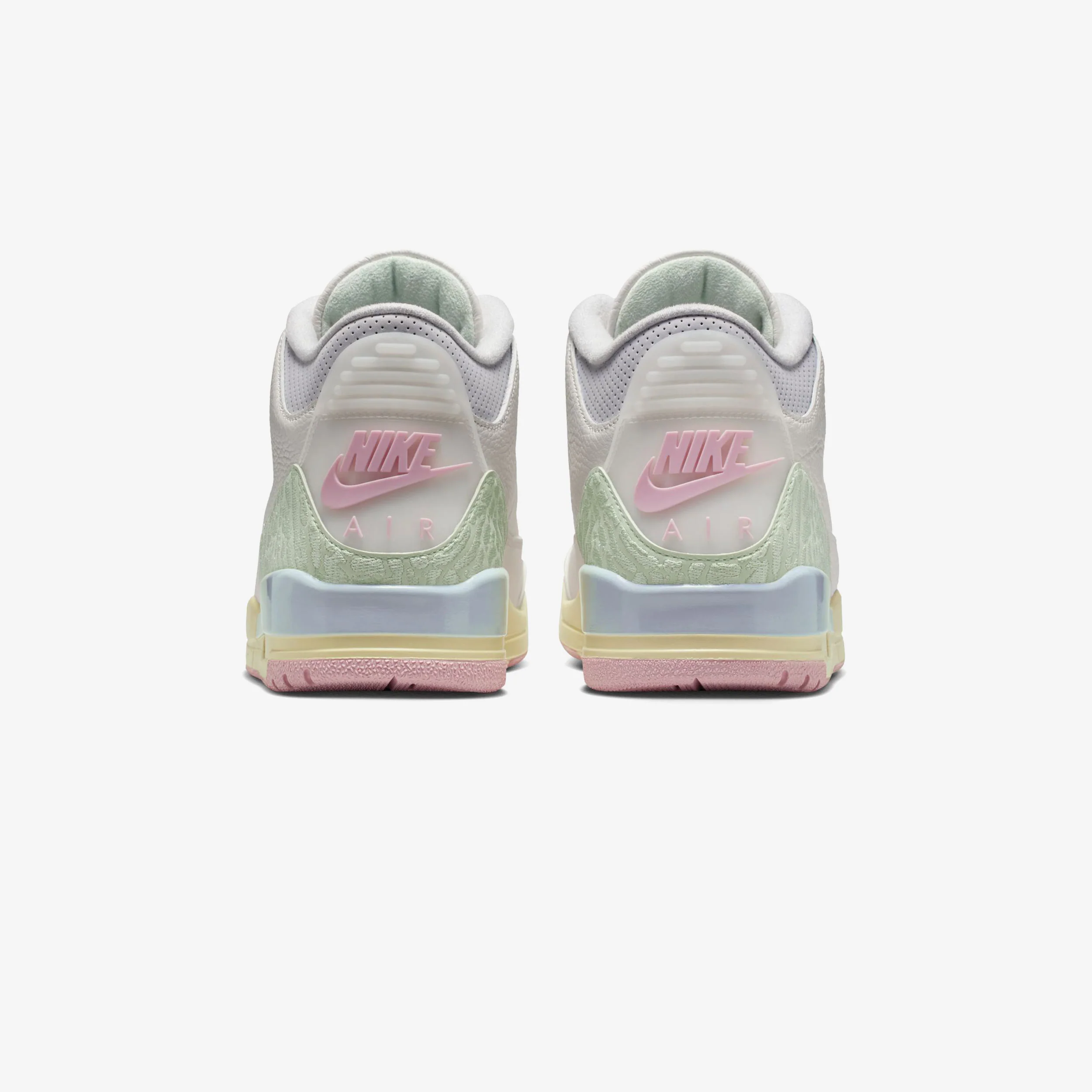 Air Jordan 3 Retro OG "Sail and Jade Aura" - Image 4