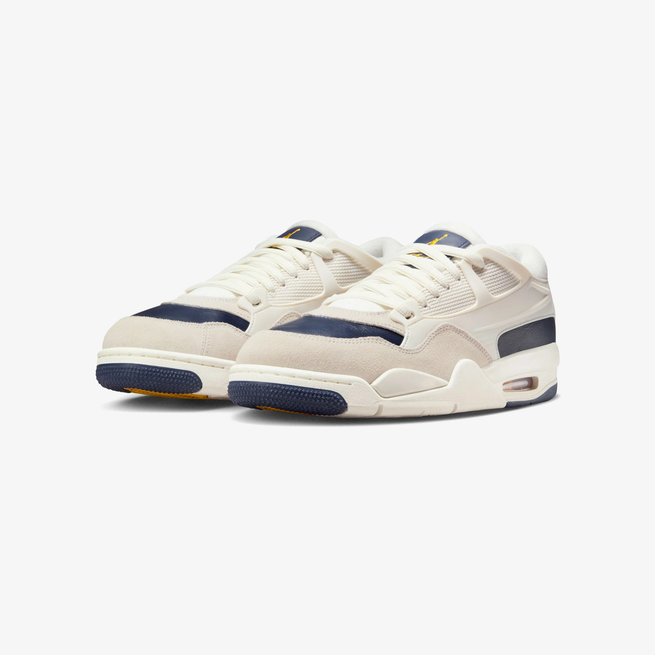 Air Jordan 4 RM - Image 2