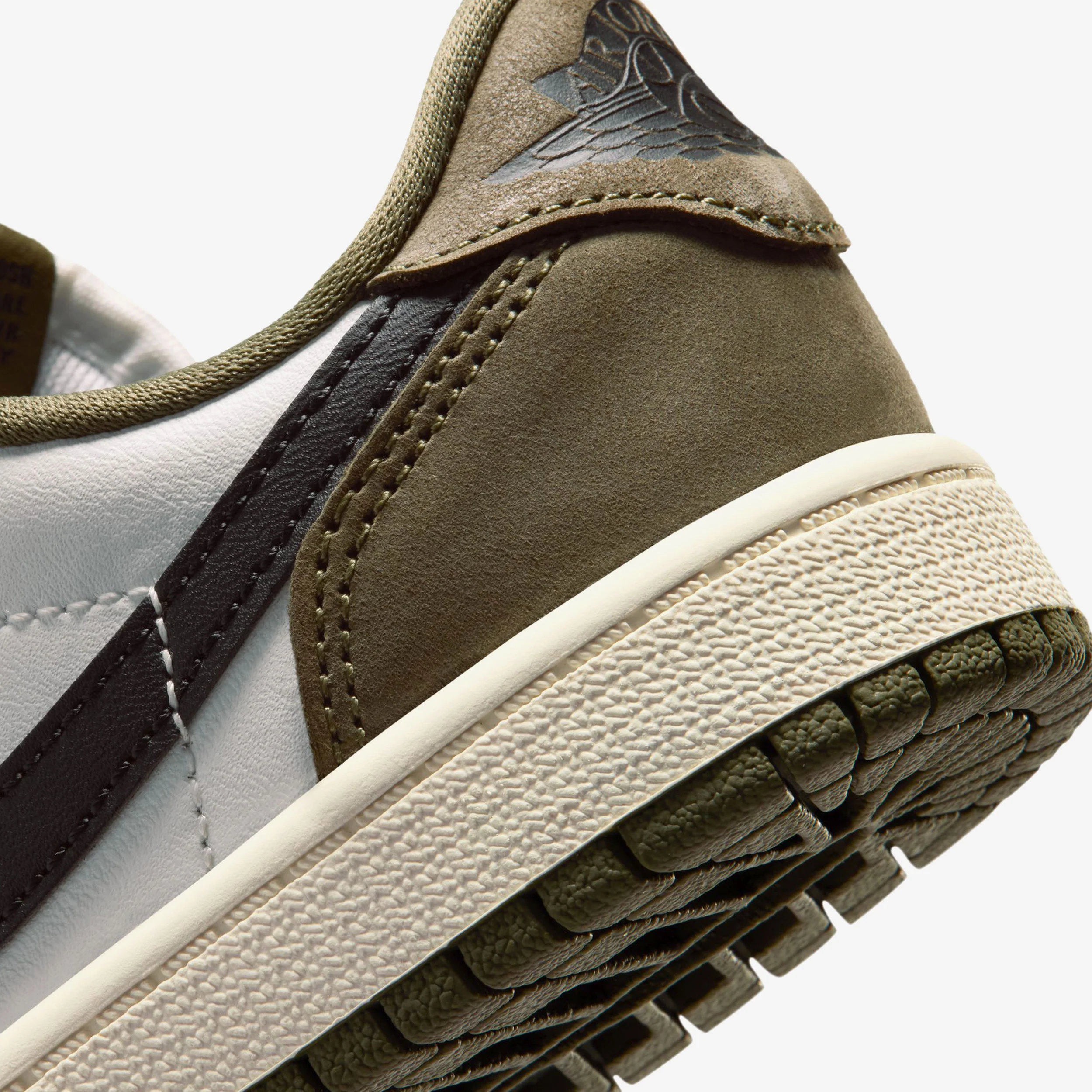 Jordan 1 Retro Low OG "Medium Olive" (PS) - Image 7