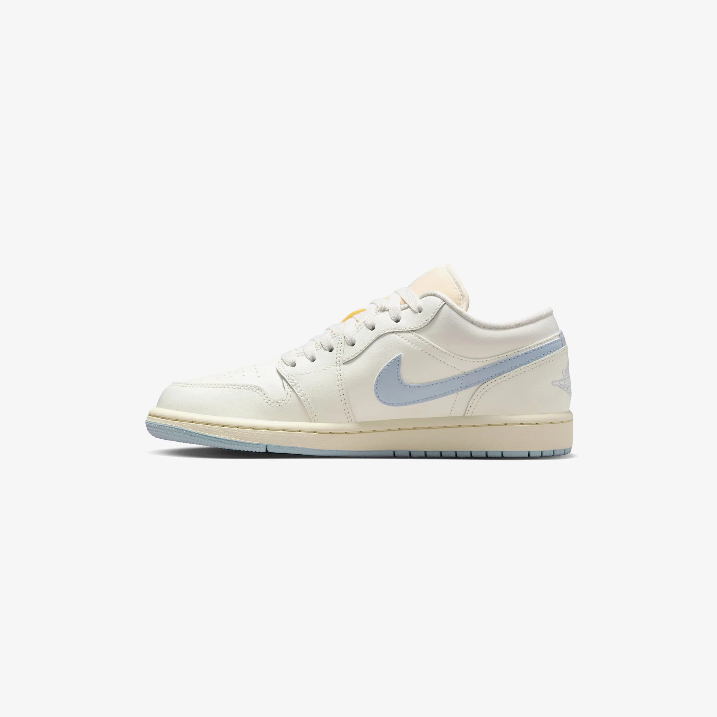 Wmns Air Jordan 1 Low - Image 3