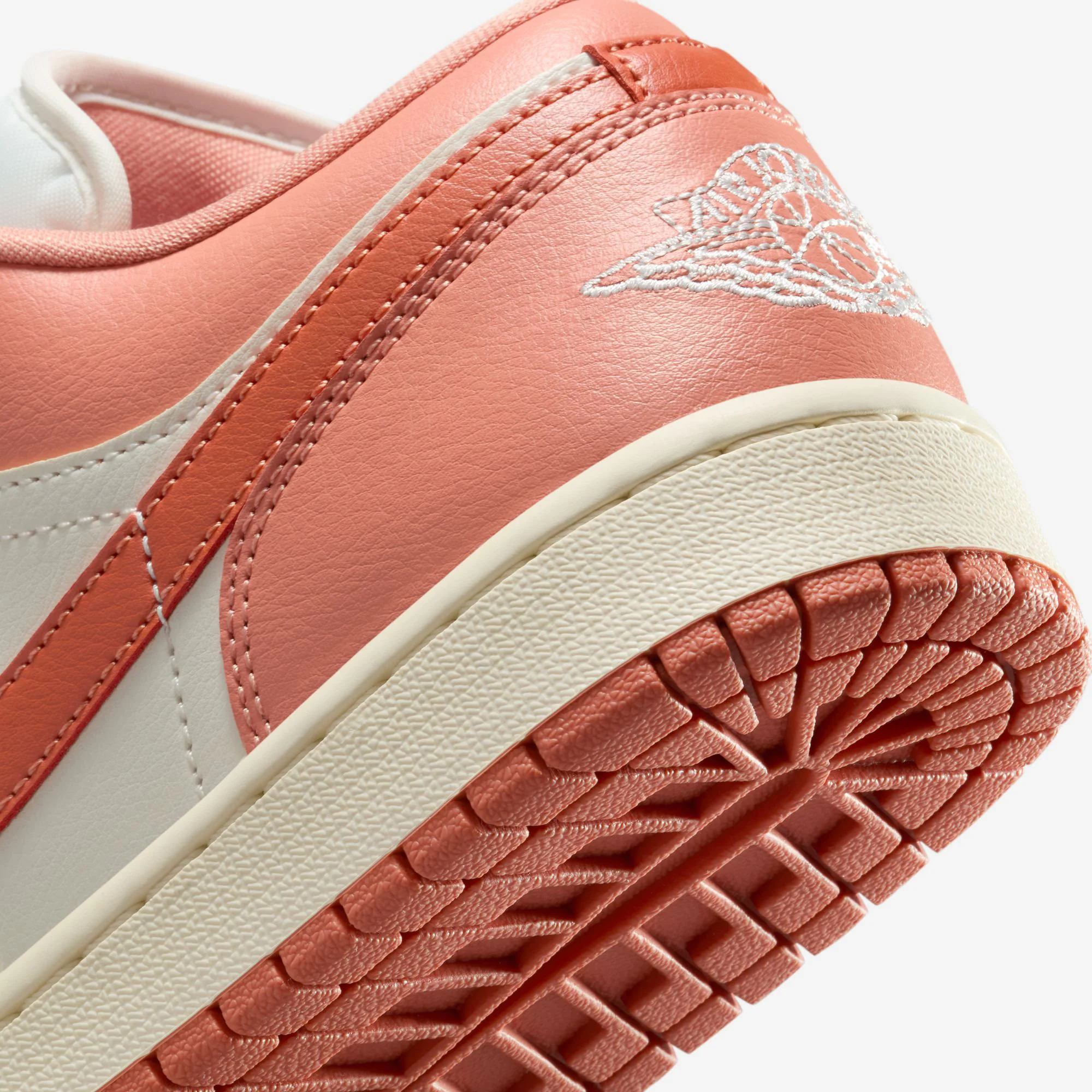 Wmns Air Jordan 1 Low - Image 7