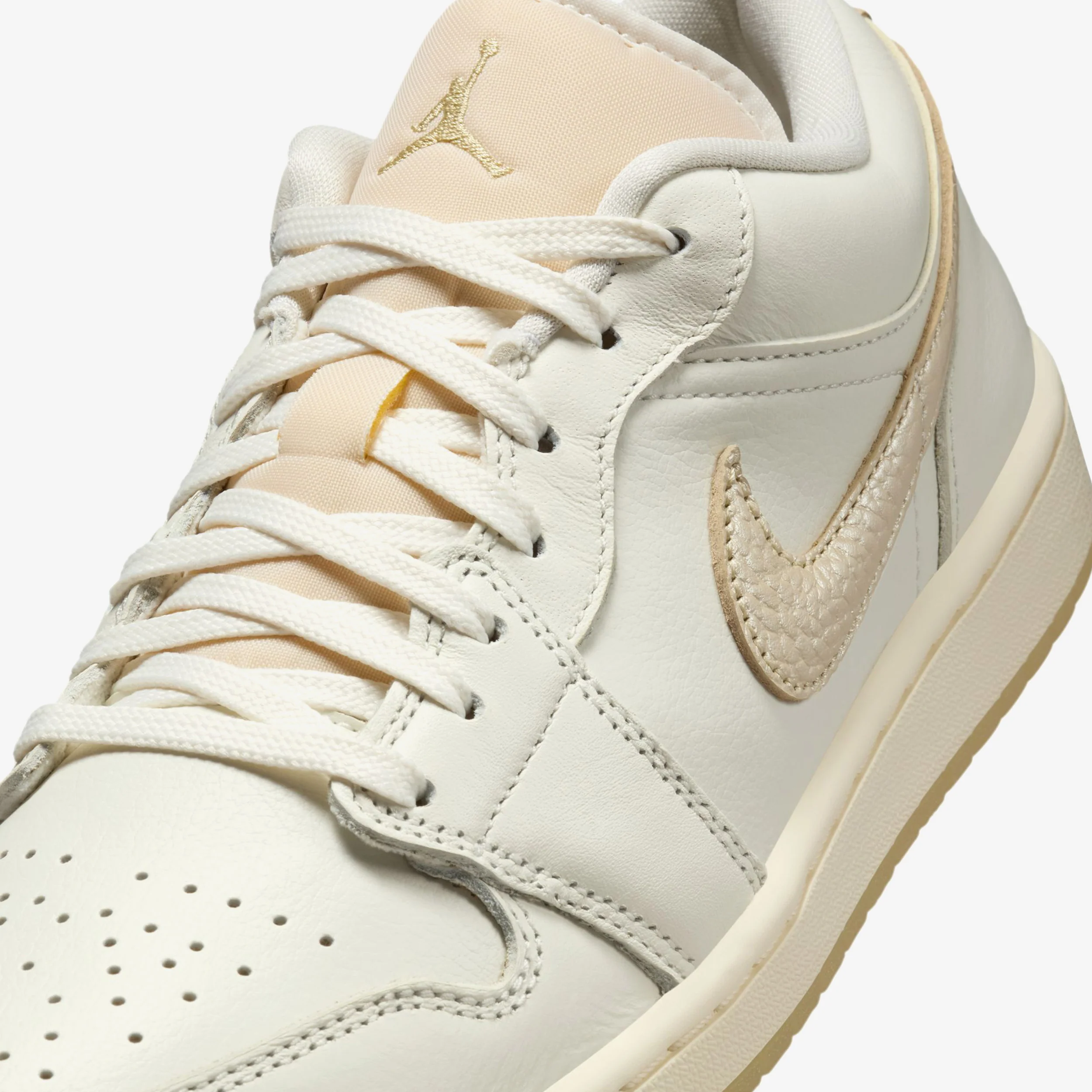 Wmns Air Jordan 1 Low SE - Image 7