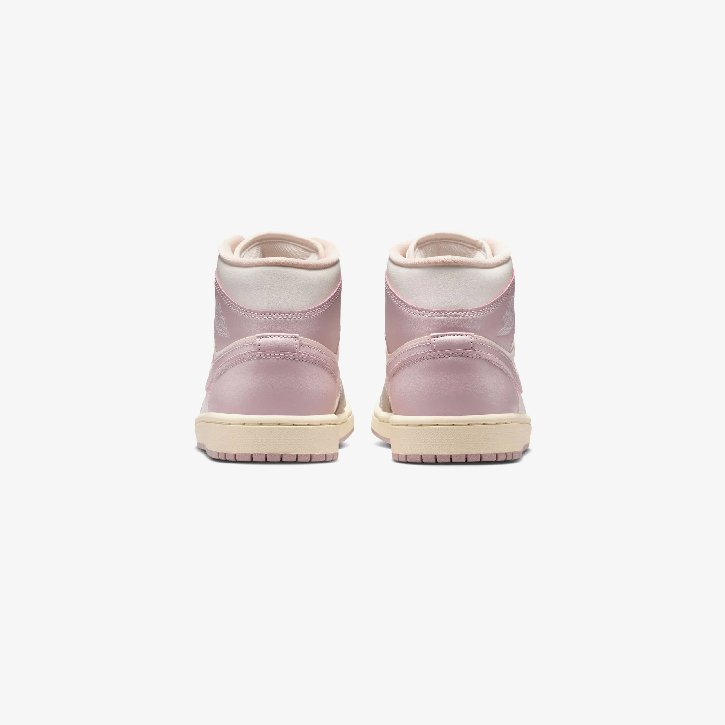 Wmns Air Jordan 1 Mid - Image 4