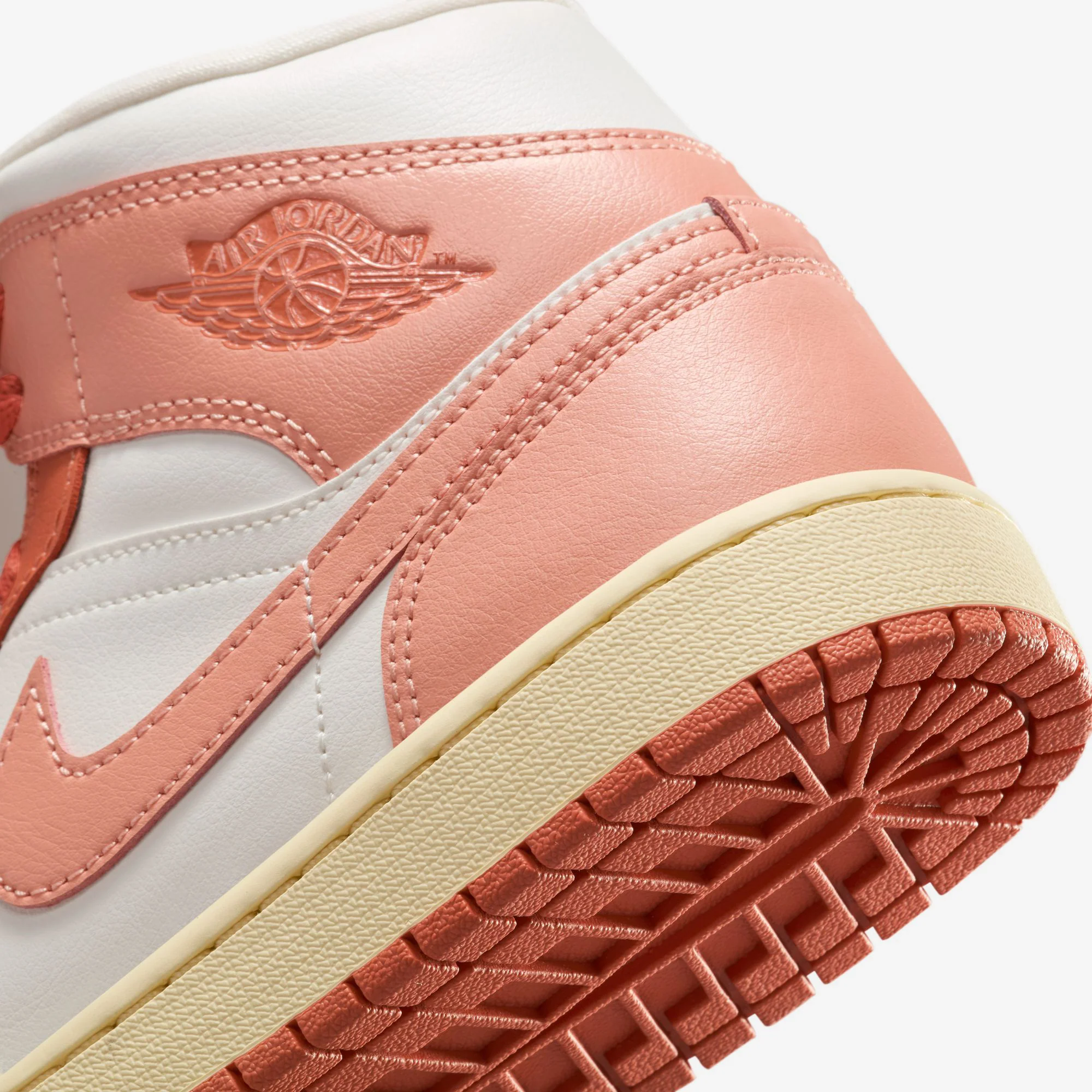 Wmns Air Jordan 1 Mid - Image 7