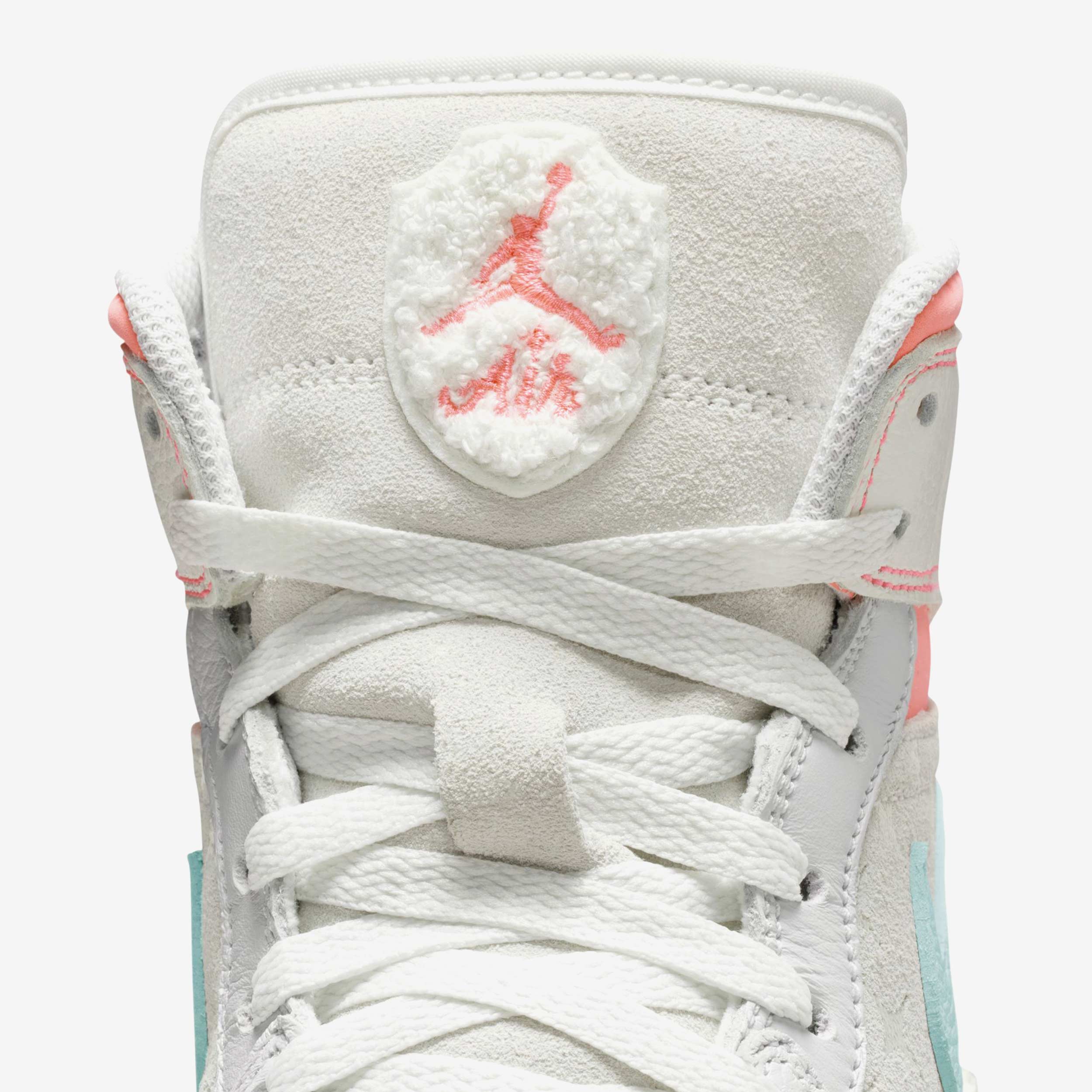 Wmns Air Jordan 1 Mid - Image 9