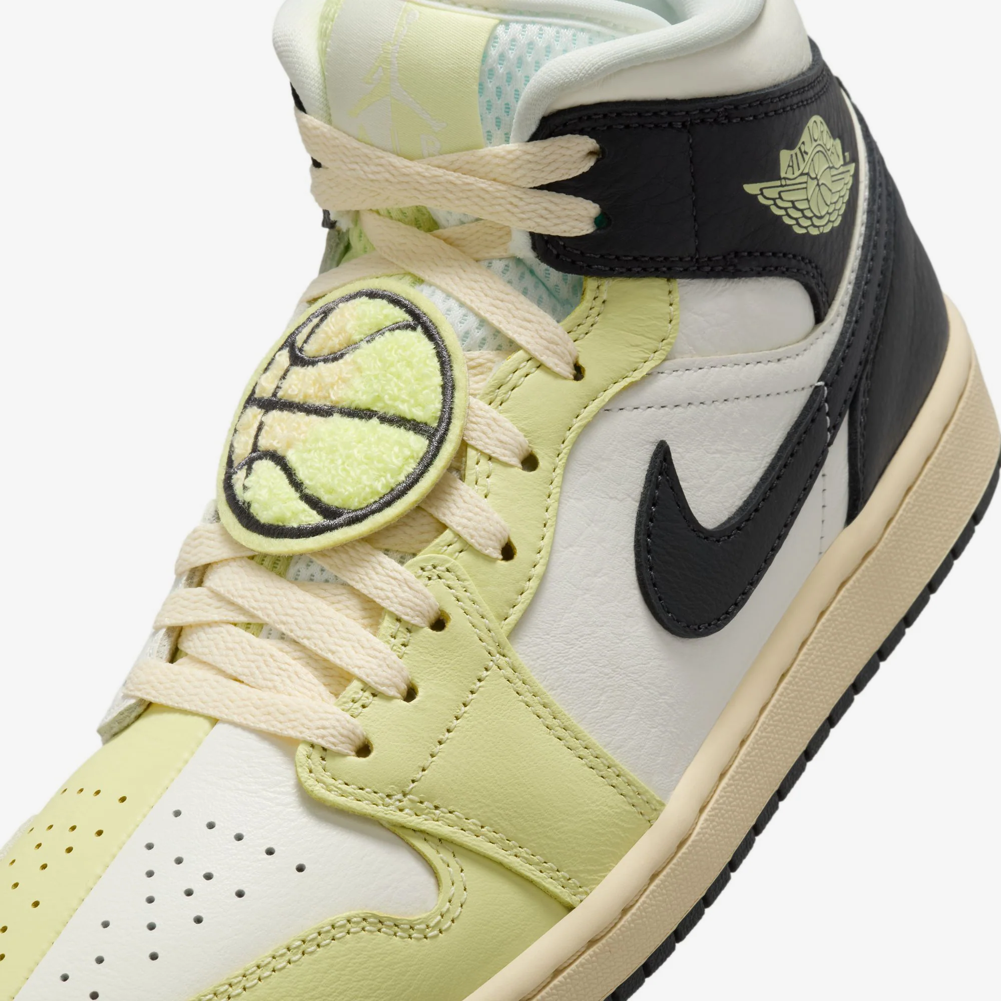 Wmns Air Jordan 1 Mid SE - Image 6