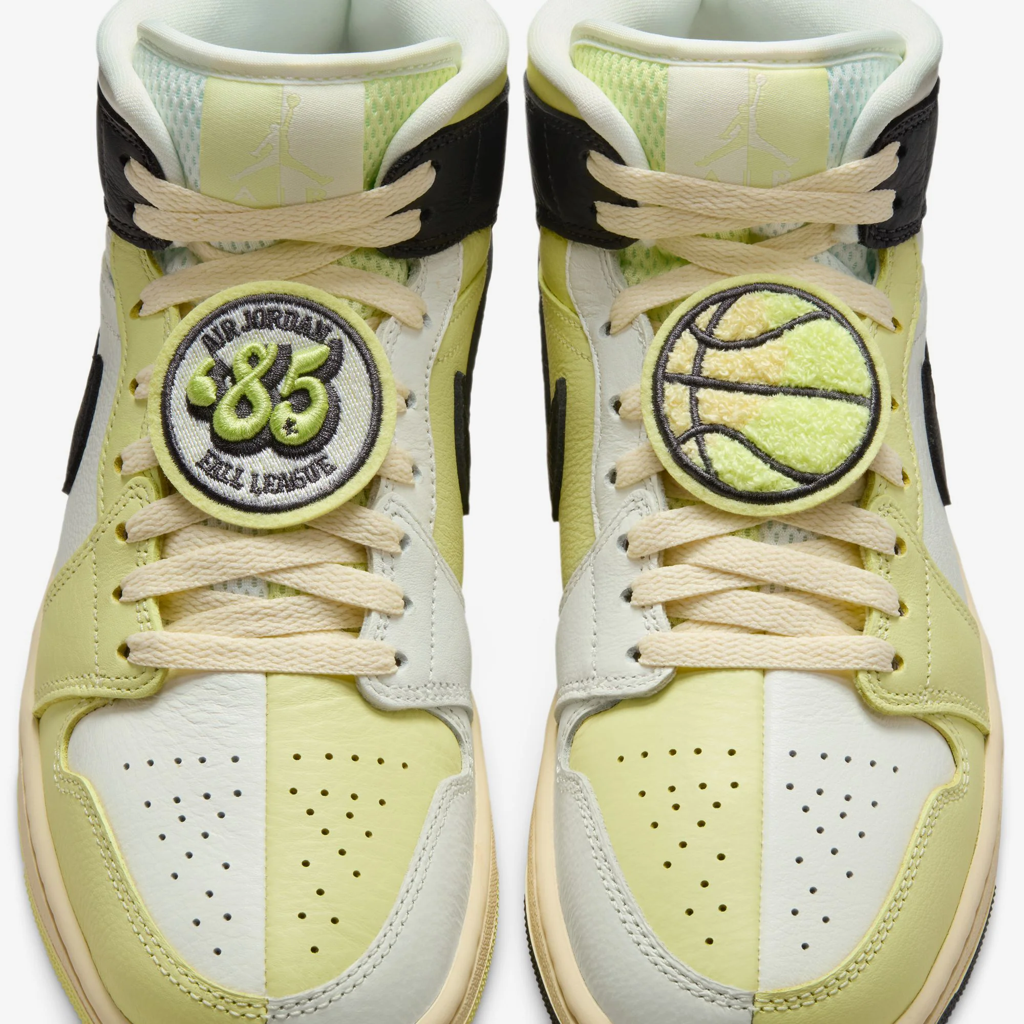 Wmns Air Jordan 1 Mid SE - Image 8