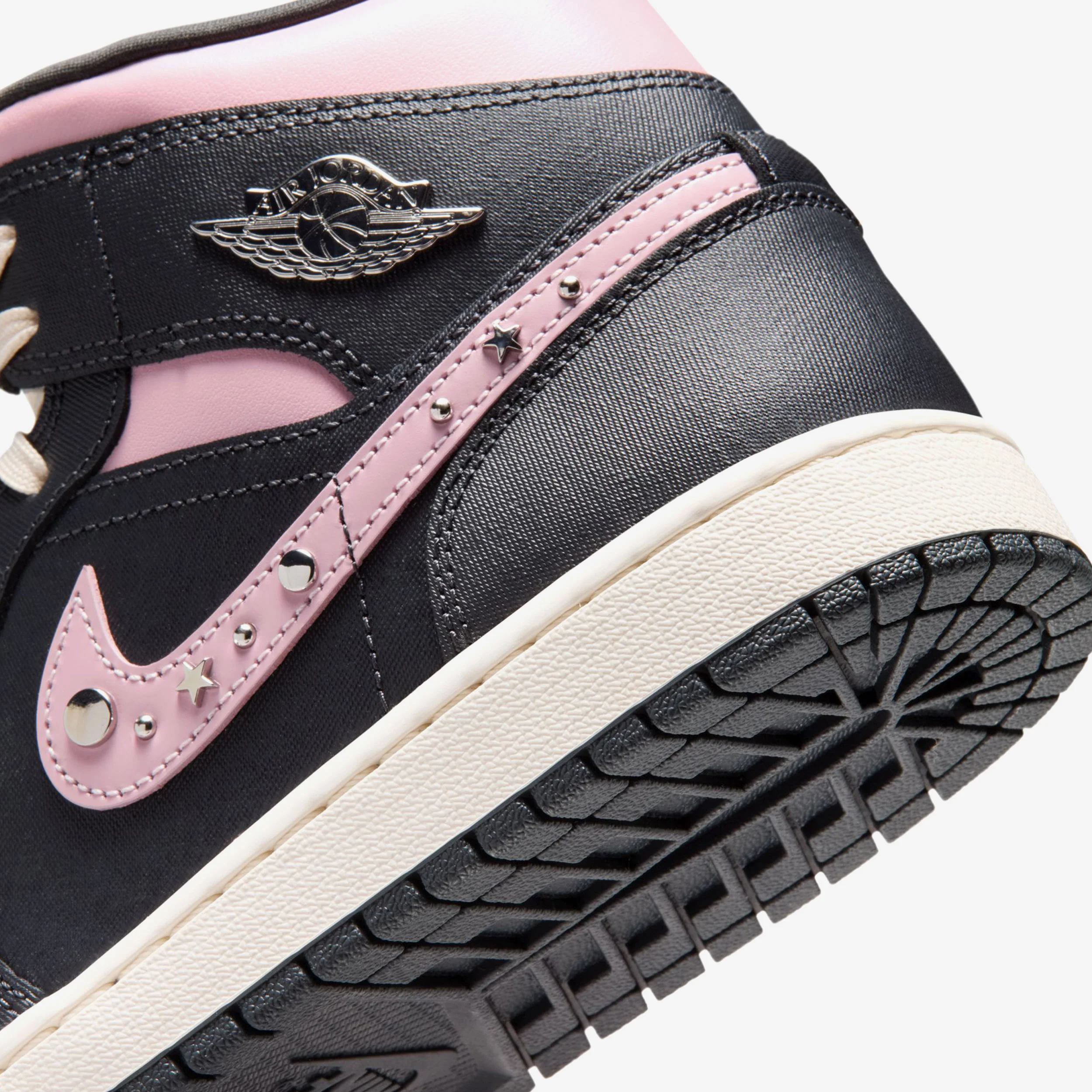 Wmns Air Jordan 1 Mid SE - Image 7