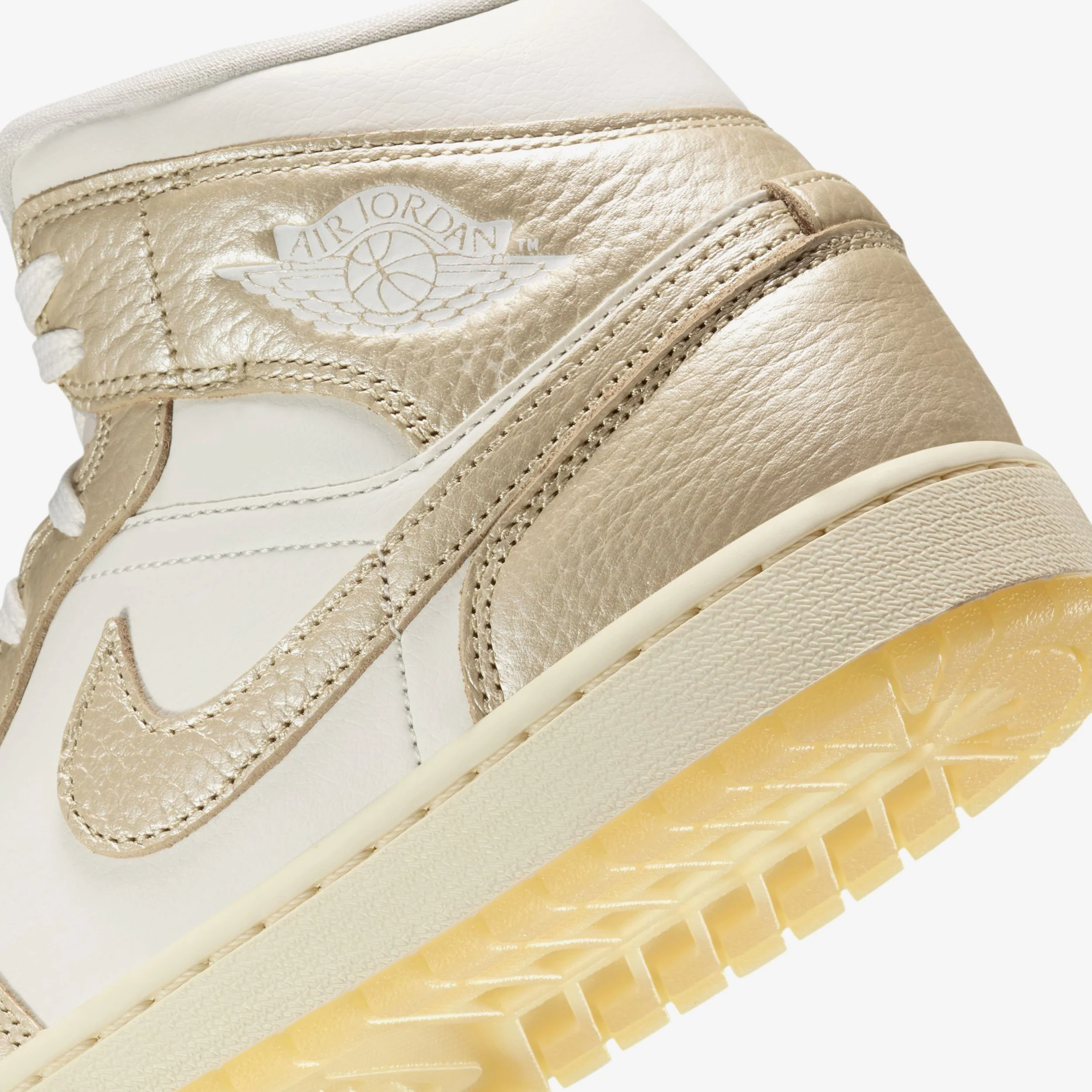 Wmns Air Jordan 1 Mid SE V2 - Image 7