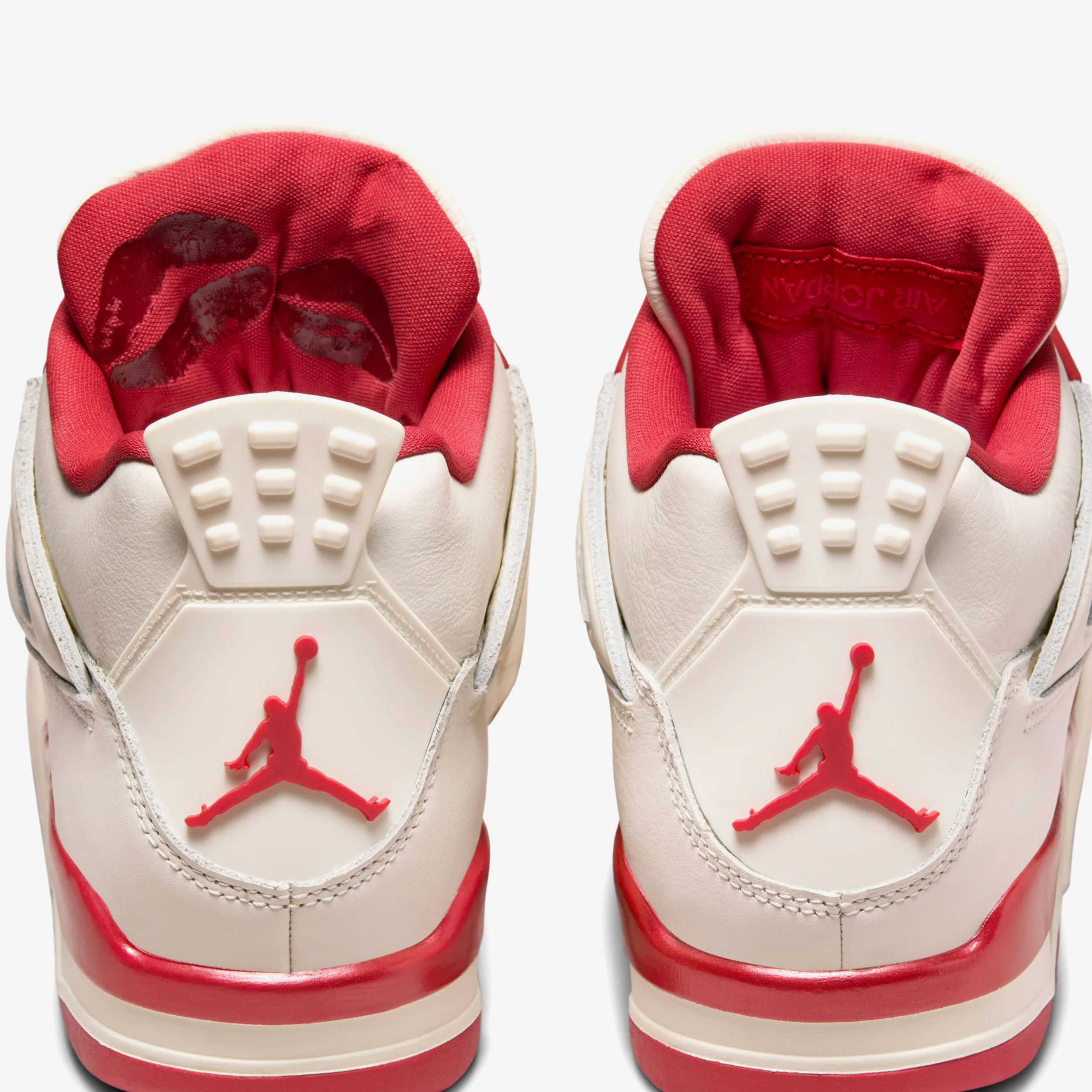 Wmns Air Jordan 4 Retro "Valentine's Day" - Image 10