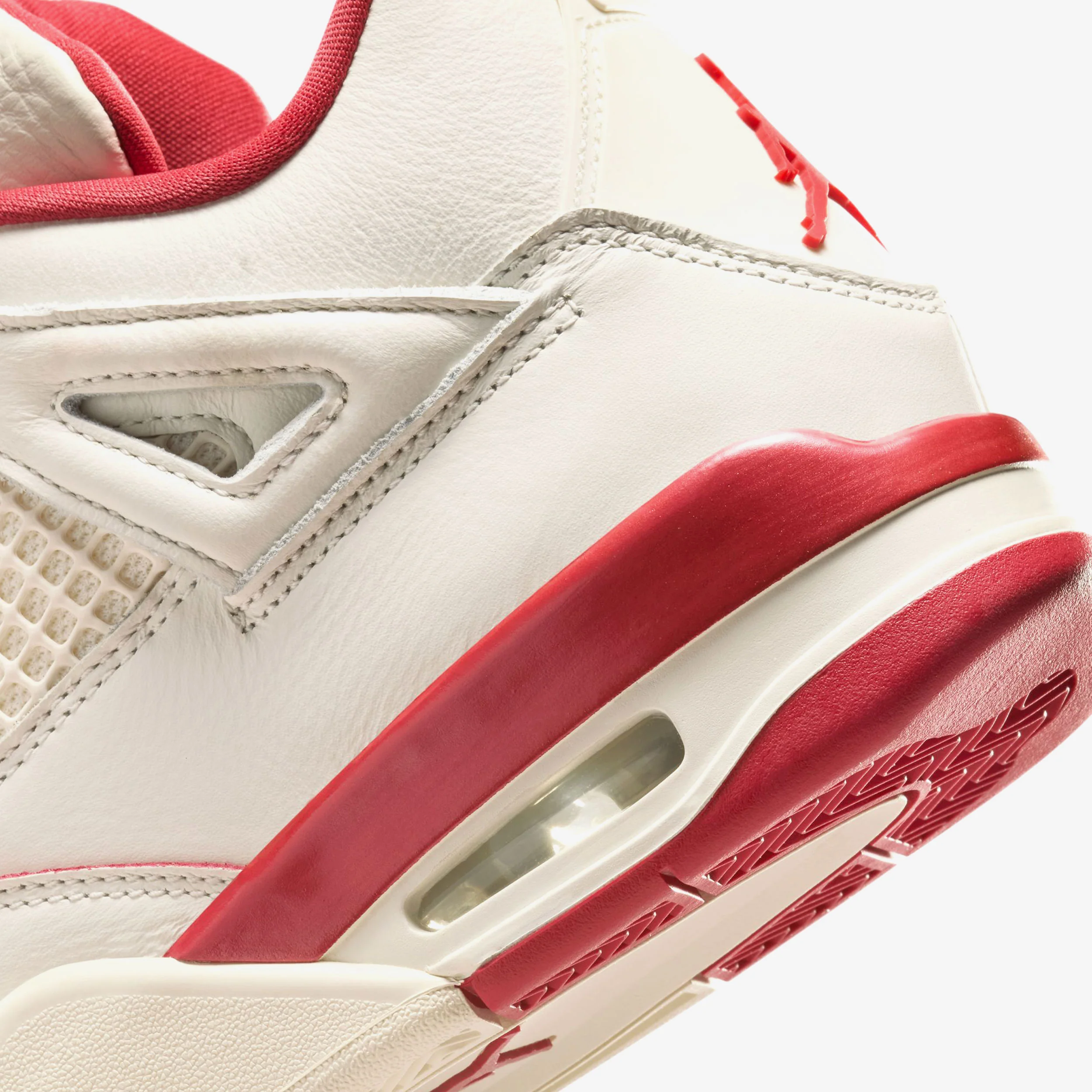 Wmns Air Jordan 4 Retro "Valentine's Day" - Image 7
