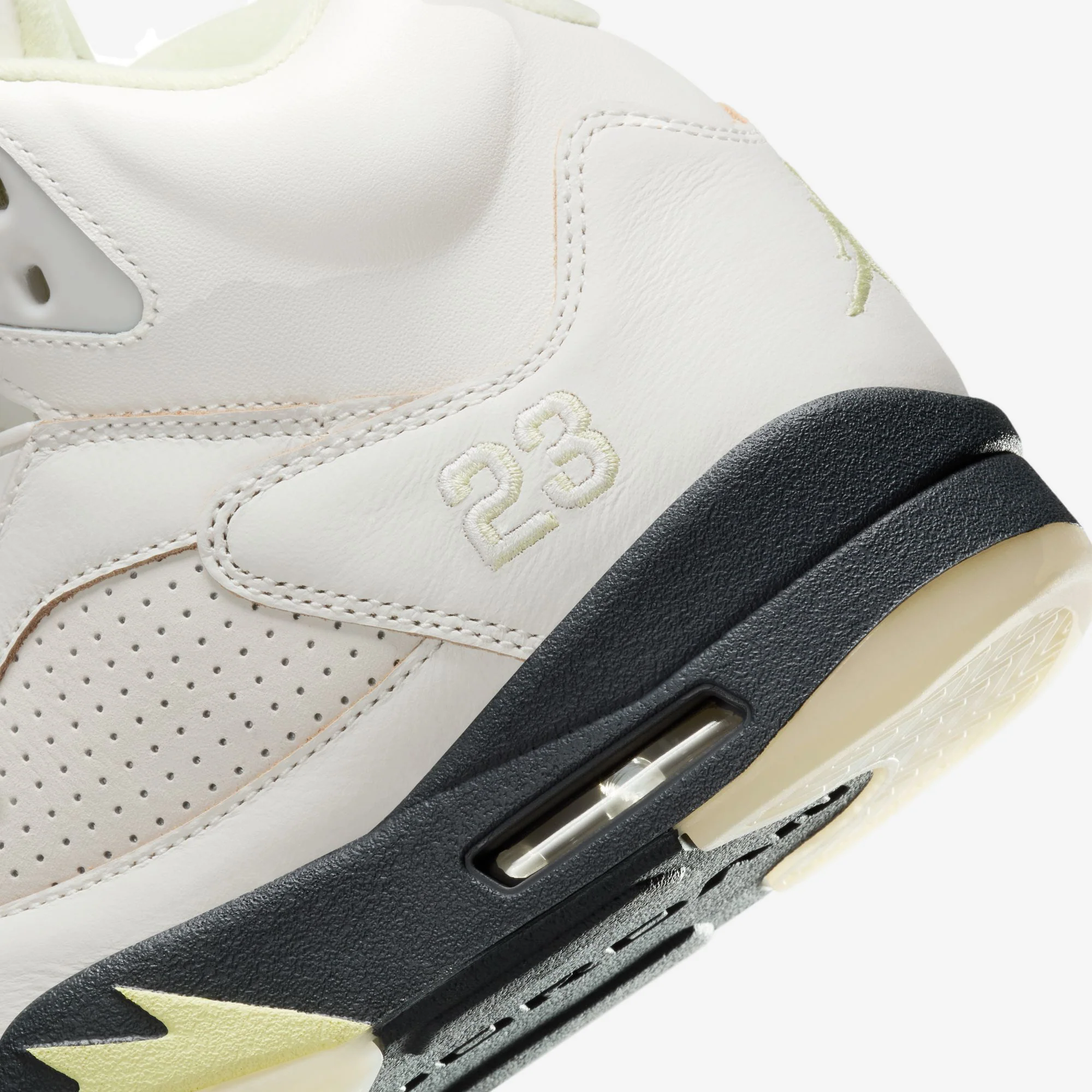 Wmns Air Jordan 5 - Image 7