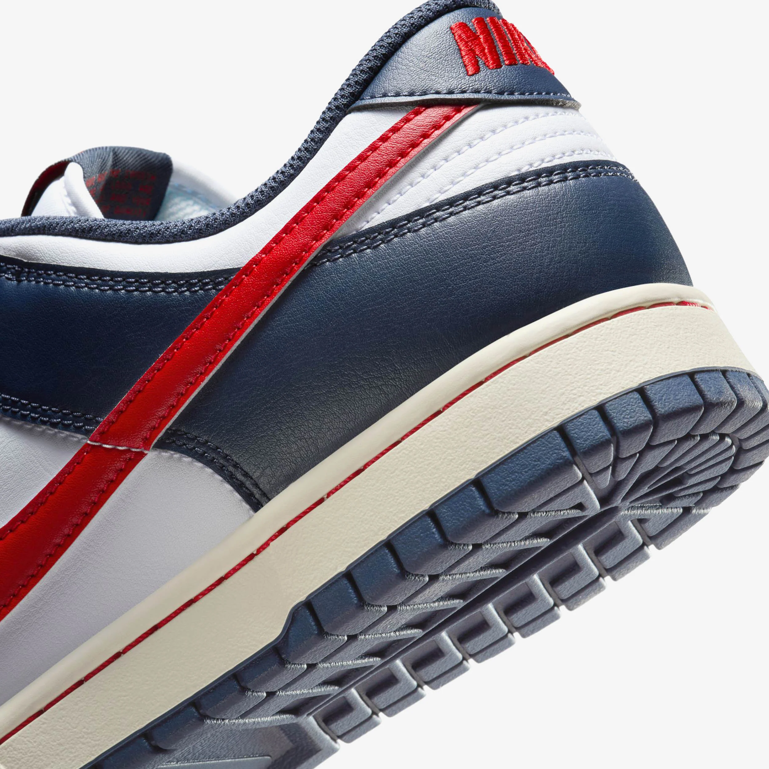 Dunk Low Retro - Image 8