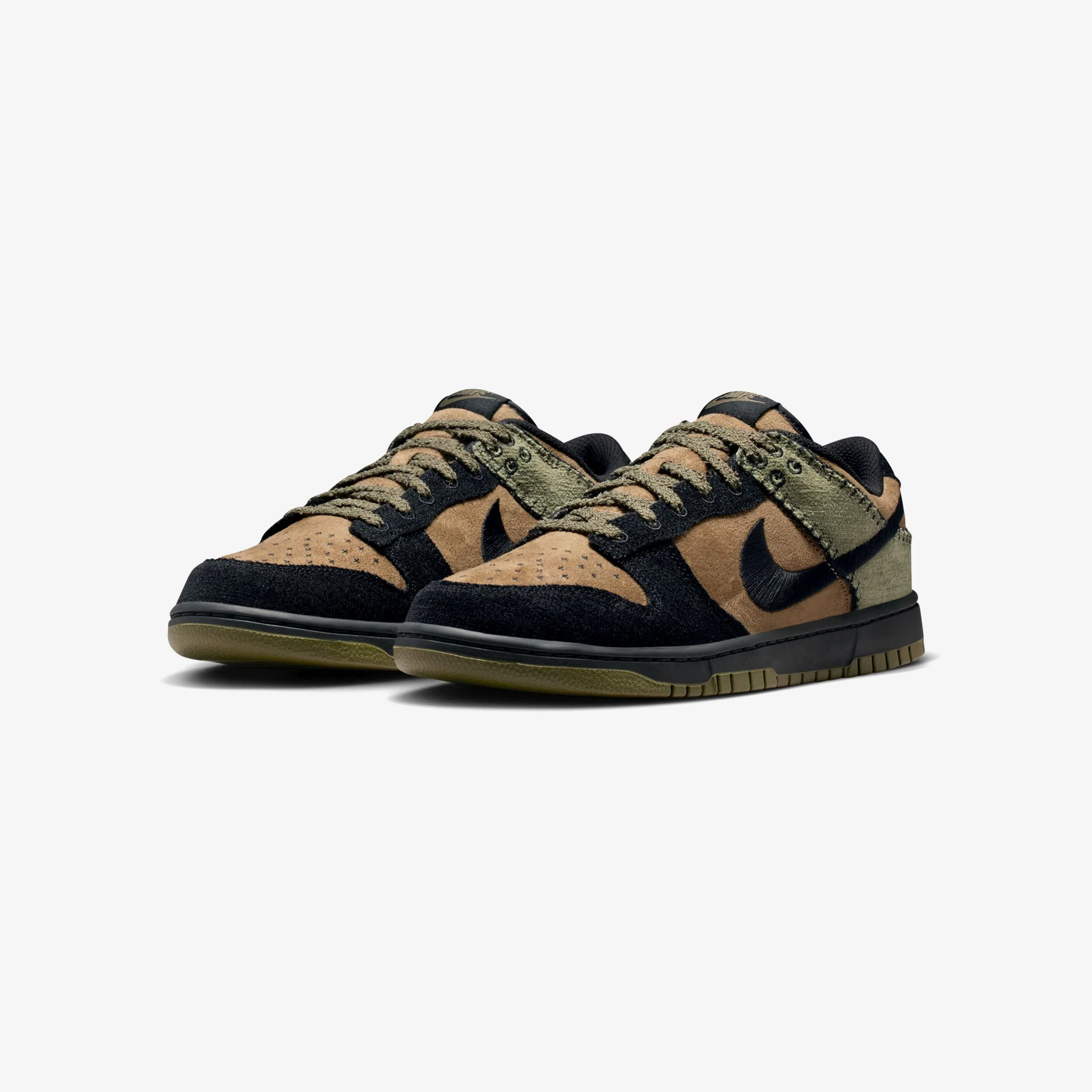 Dunk Low Retro SE - Image 2