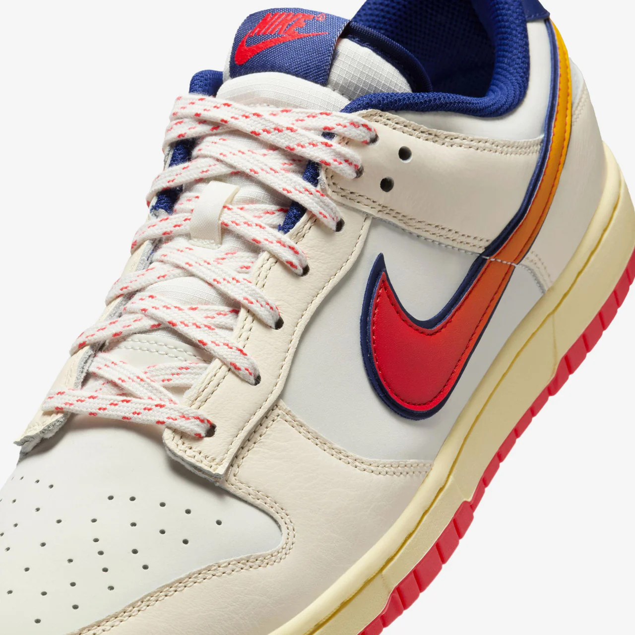 Dunk Low Retro SE - Image 6