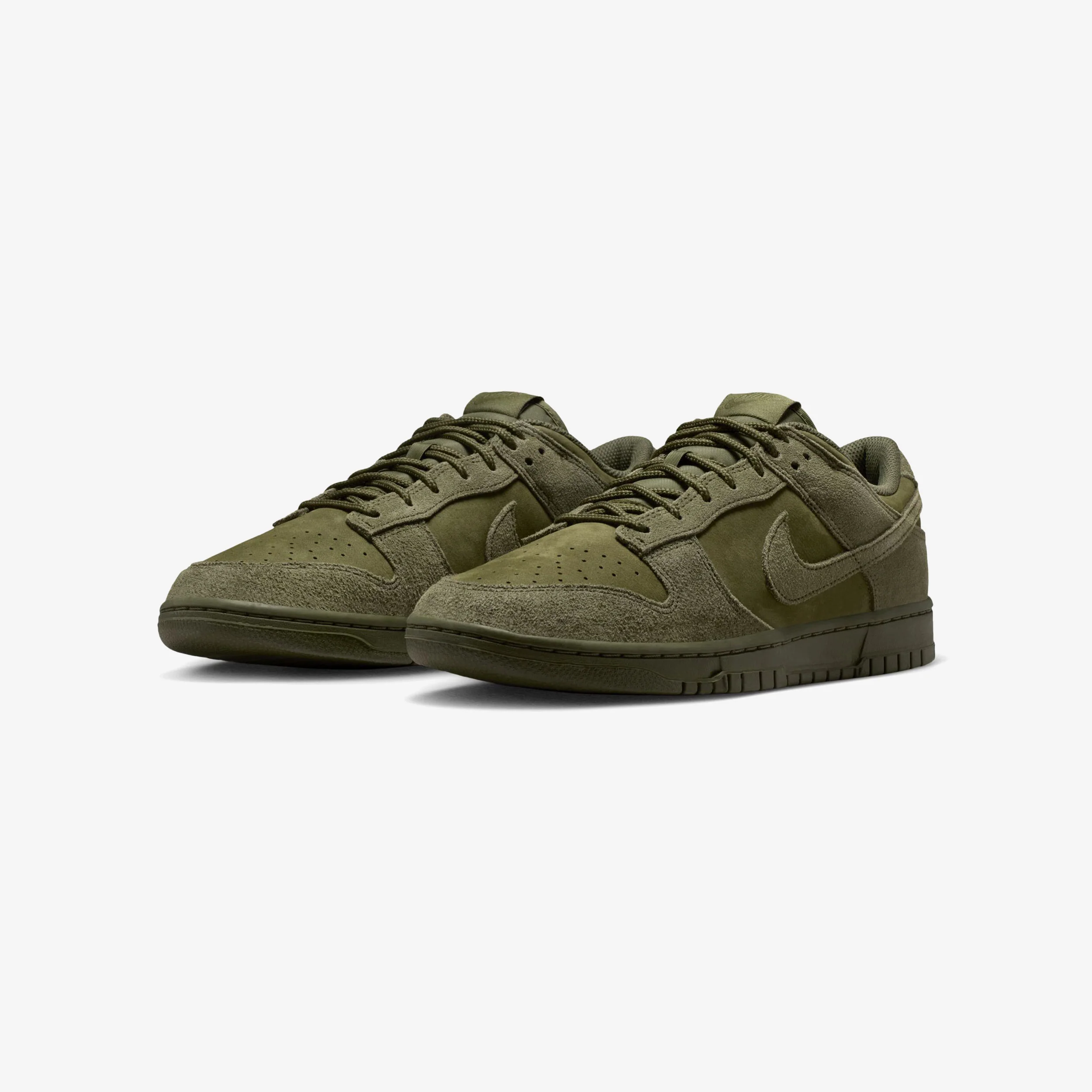 Dunk Low Retro SE - Image 2