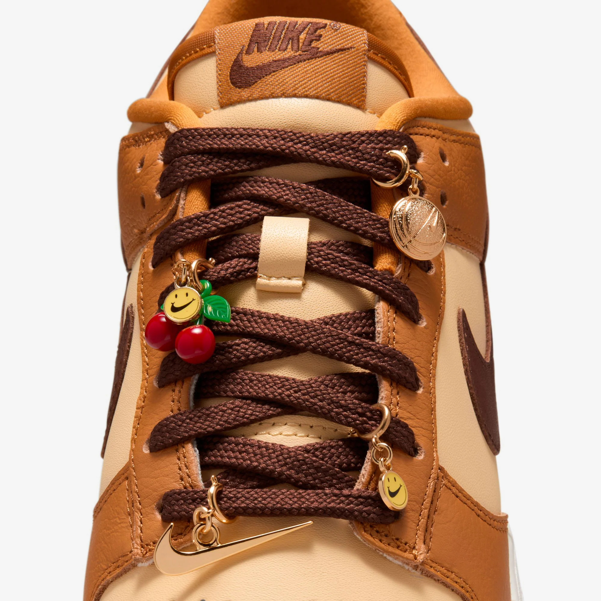 Dunk Low SE - Image 8
