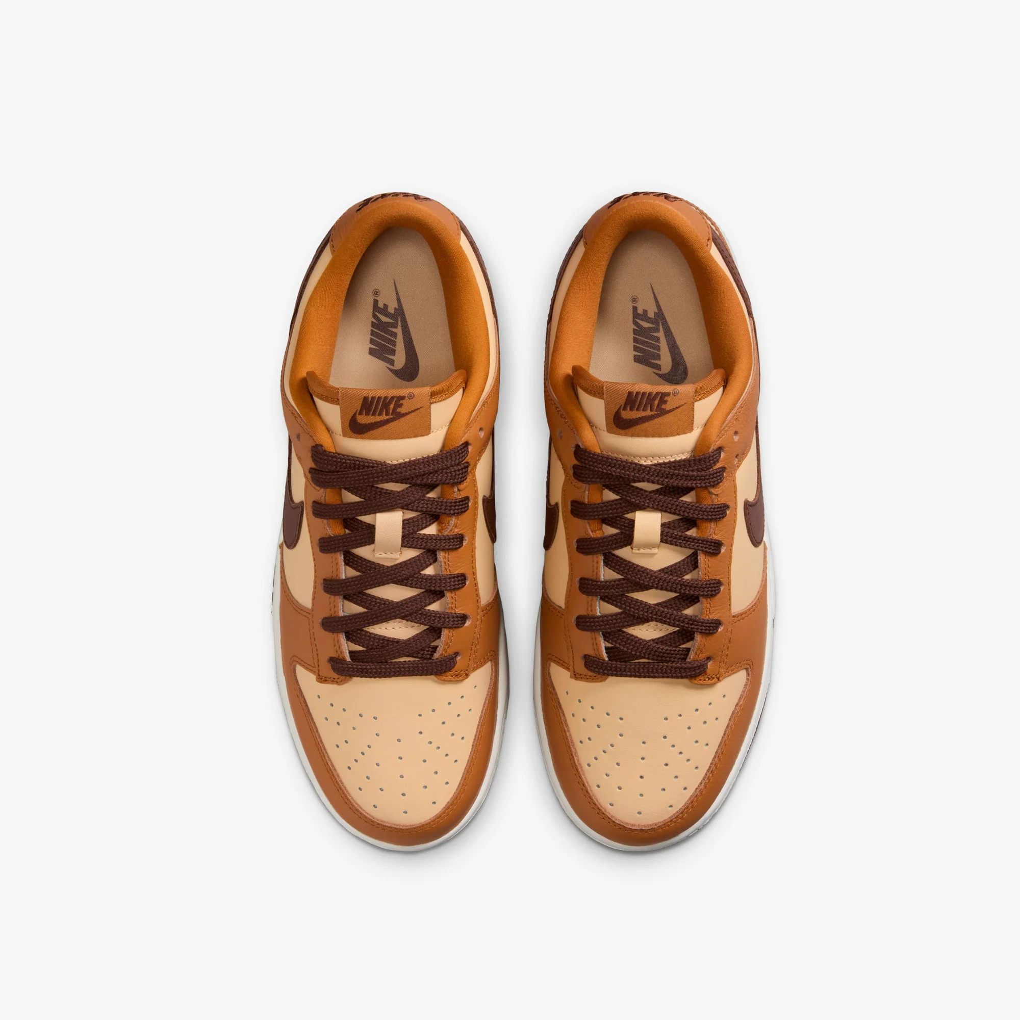 Dunk Low SE - Image 9