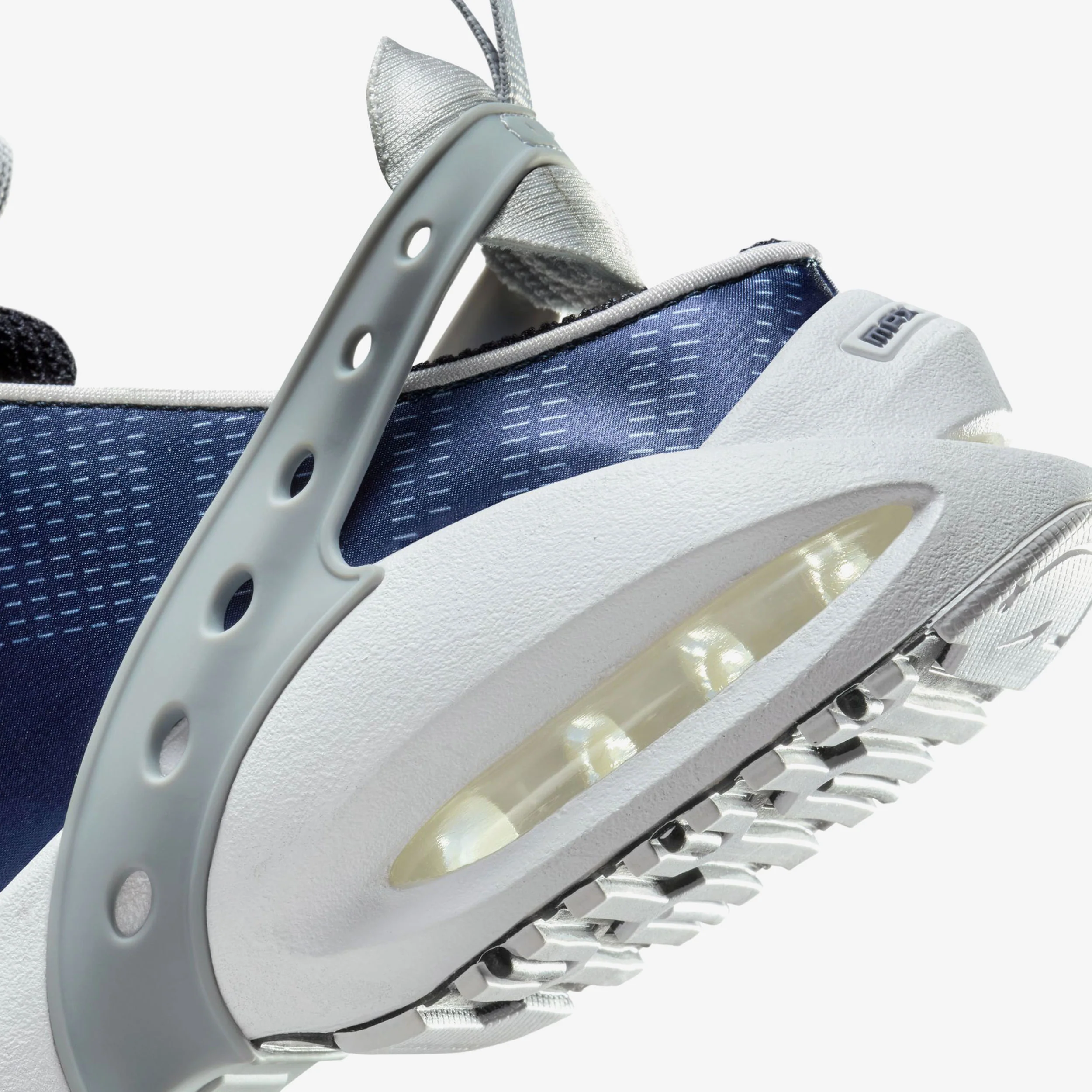Wmns Air Max Craze - Image 8