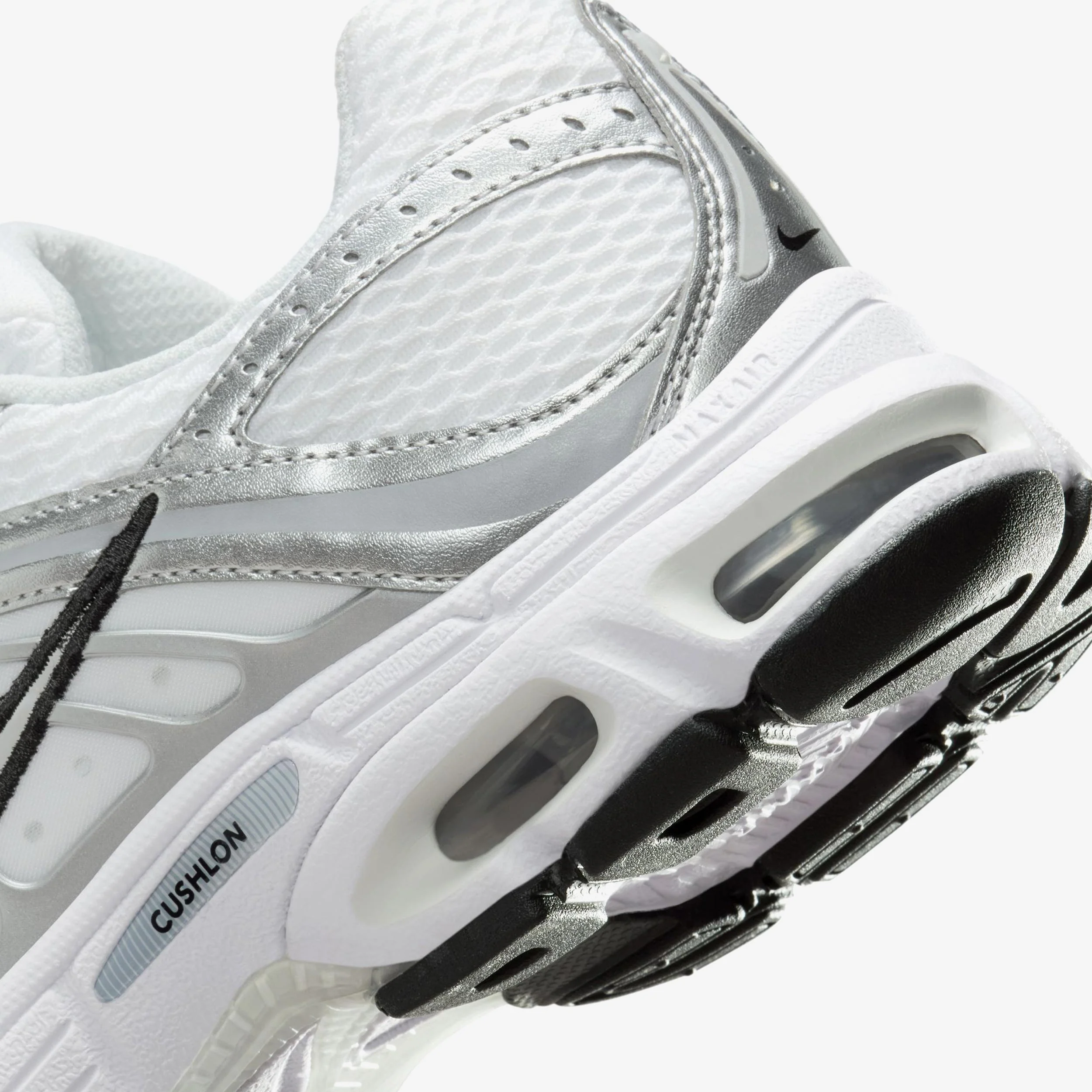 Wmns Air Max Moto 2K - Image 7
