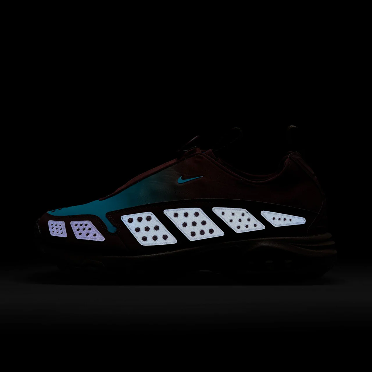 Wmns Air Max SNDR - Image 9