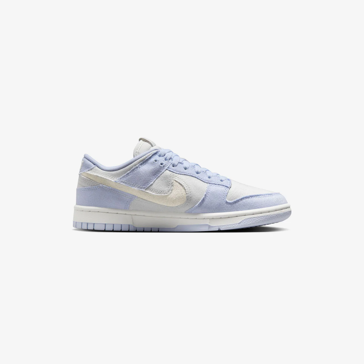 Wmns Dunk Low - Image 9