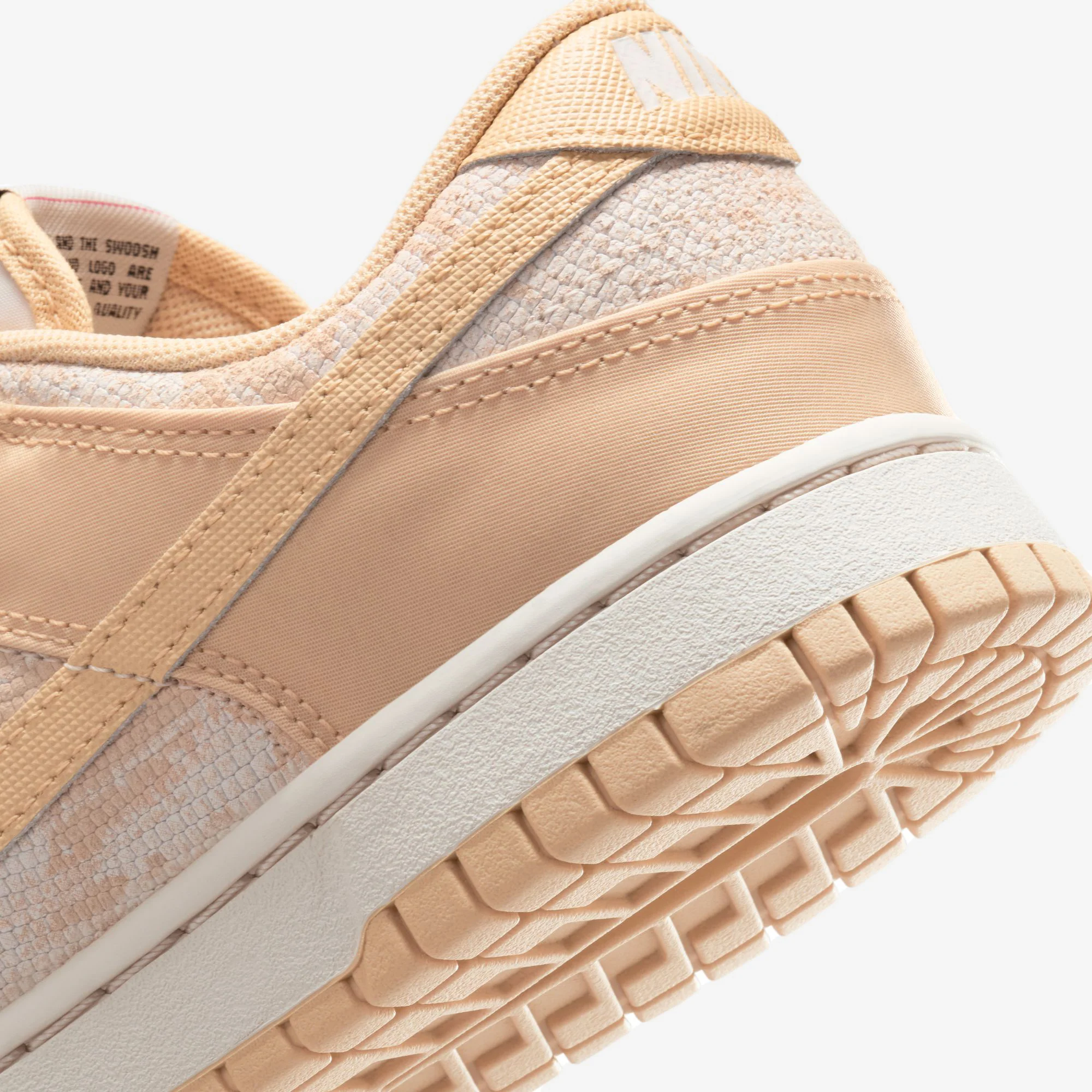 Wmns Dunk Low - Image 7