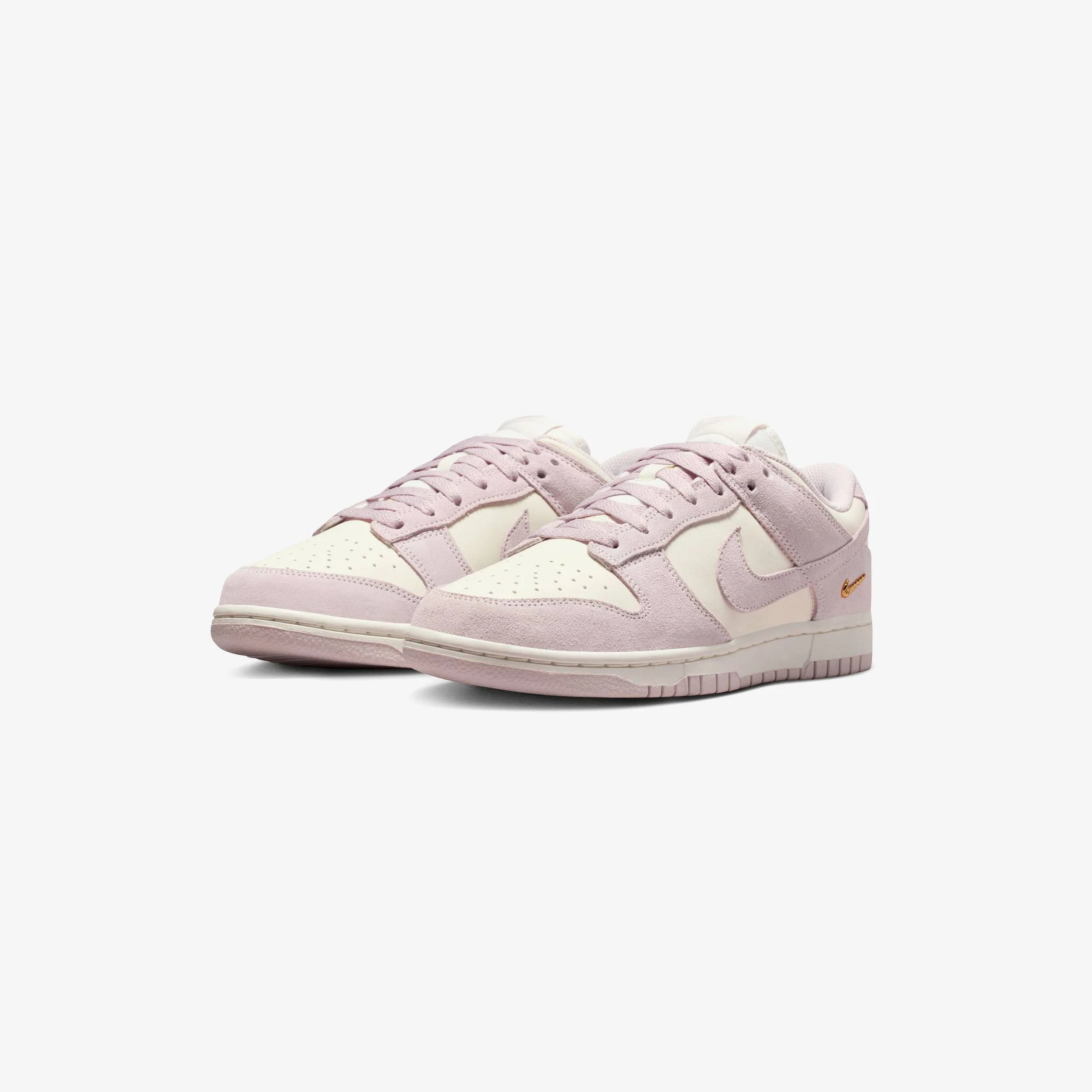 Wmns Dunk Low - Image 2