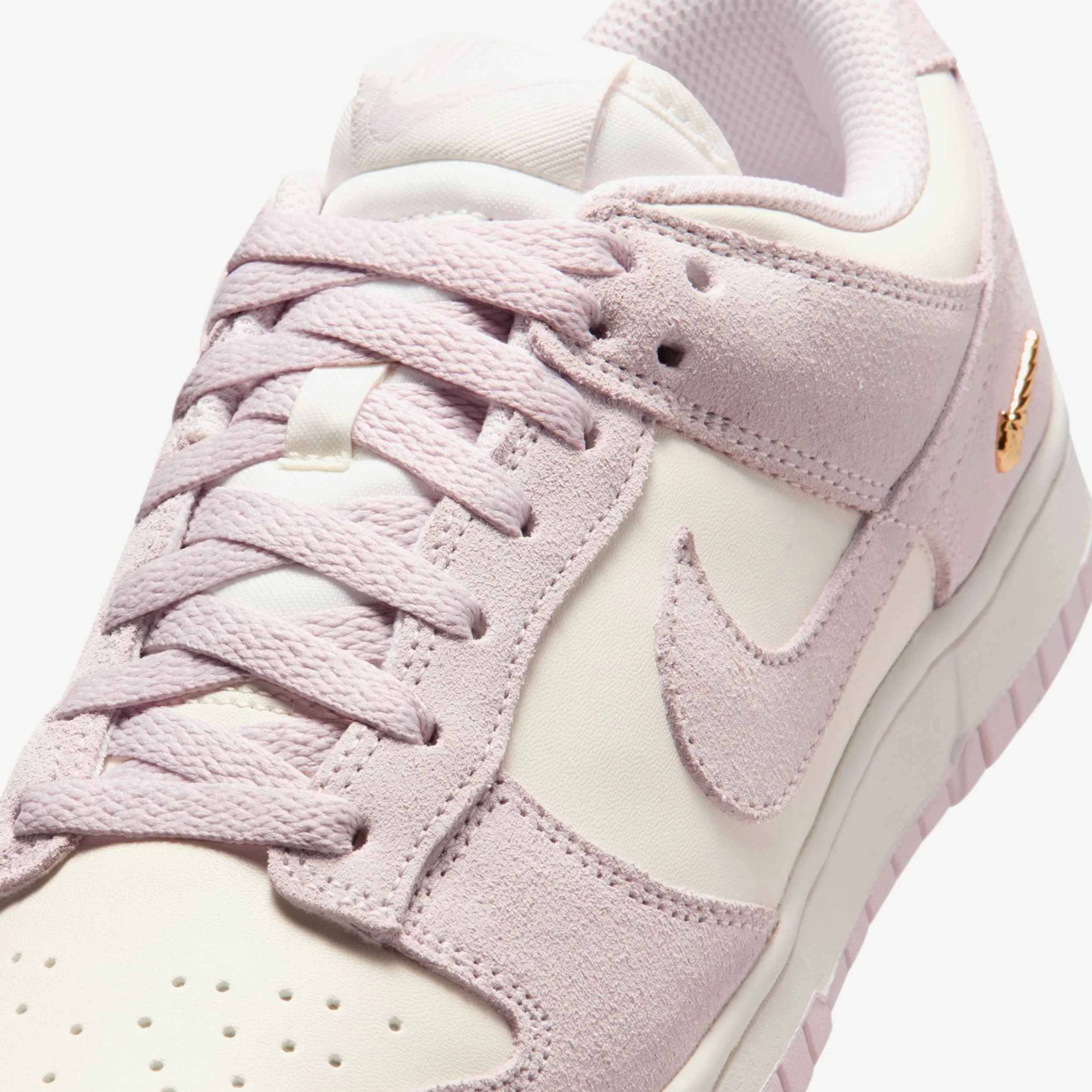 Wmns Dunk Low - Image 6