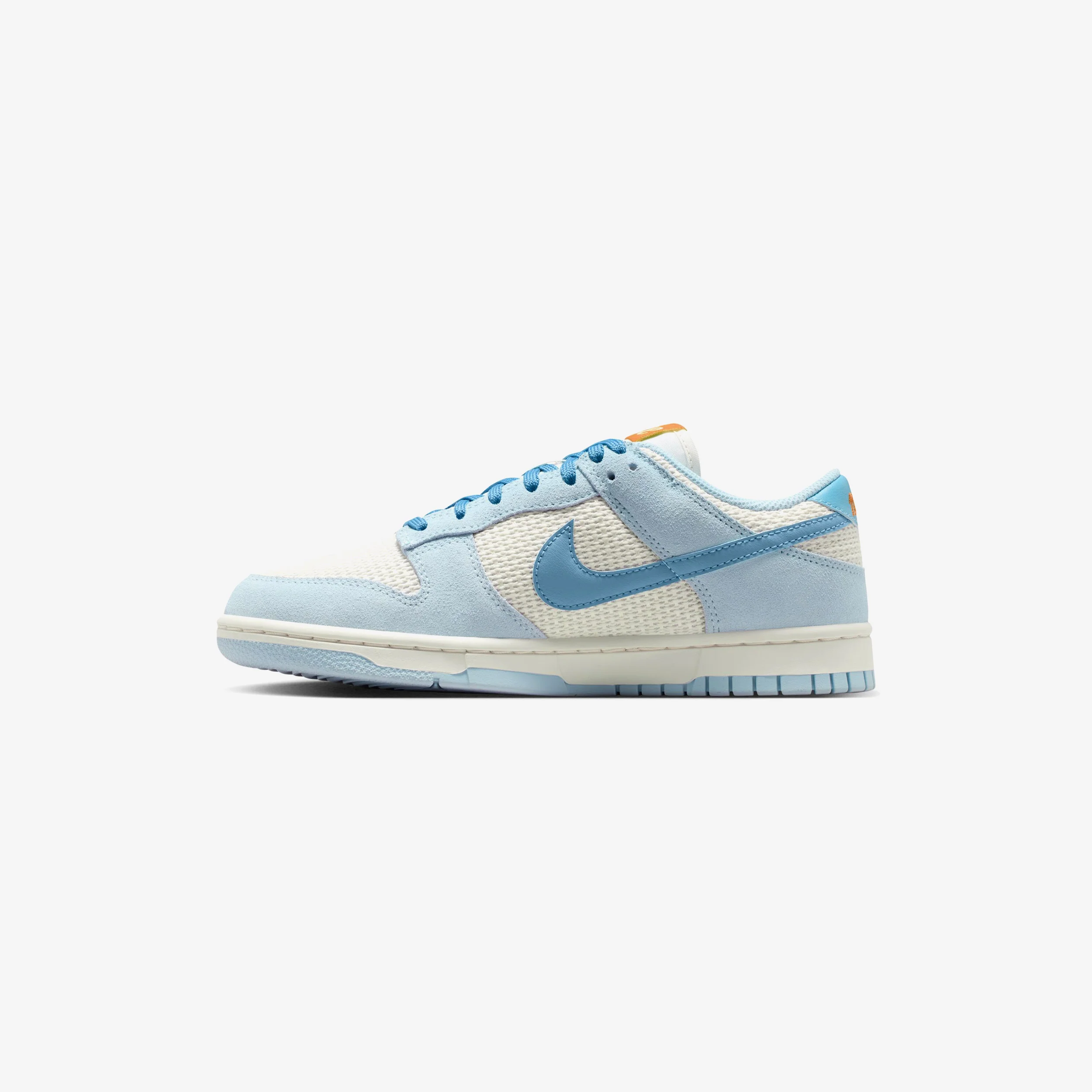 Wmns Dunk Low SE - Image 5