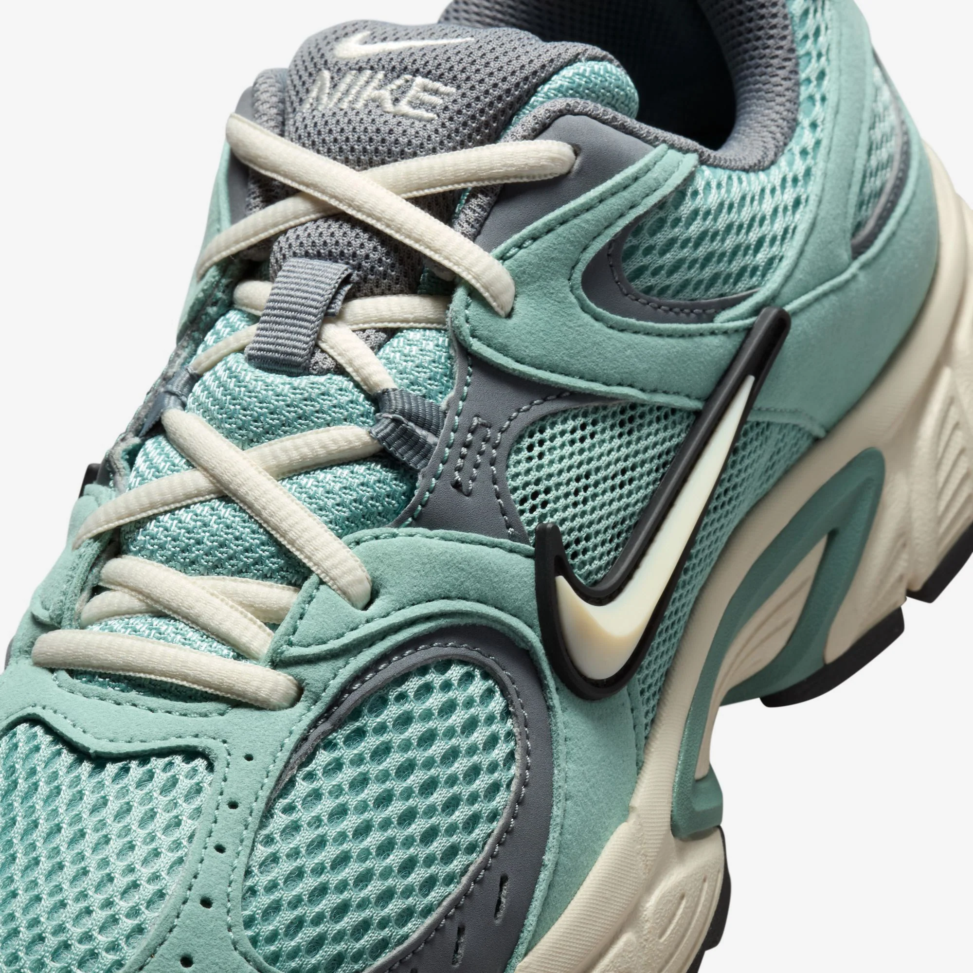 Wmns V5 RNR - Image 6