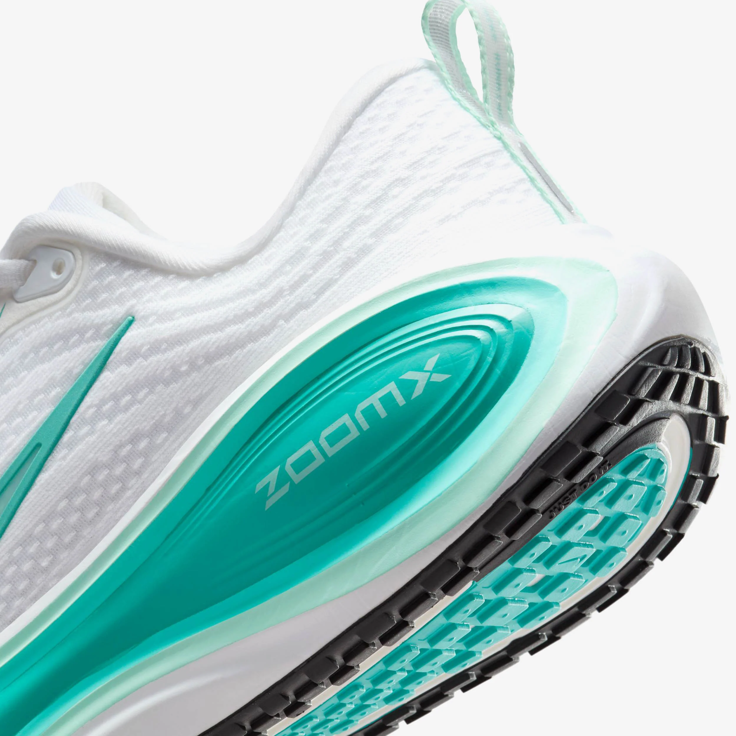 Wmns Vomero Plus - Image 8