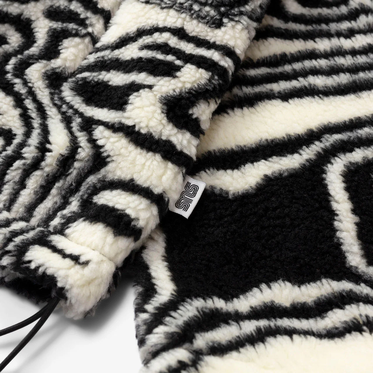 Distorted Fleece Jacket - Image 6