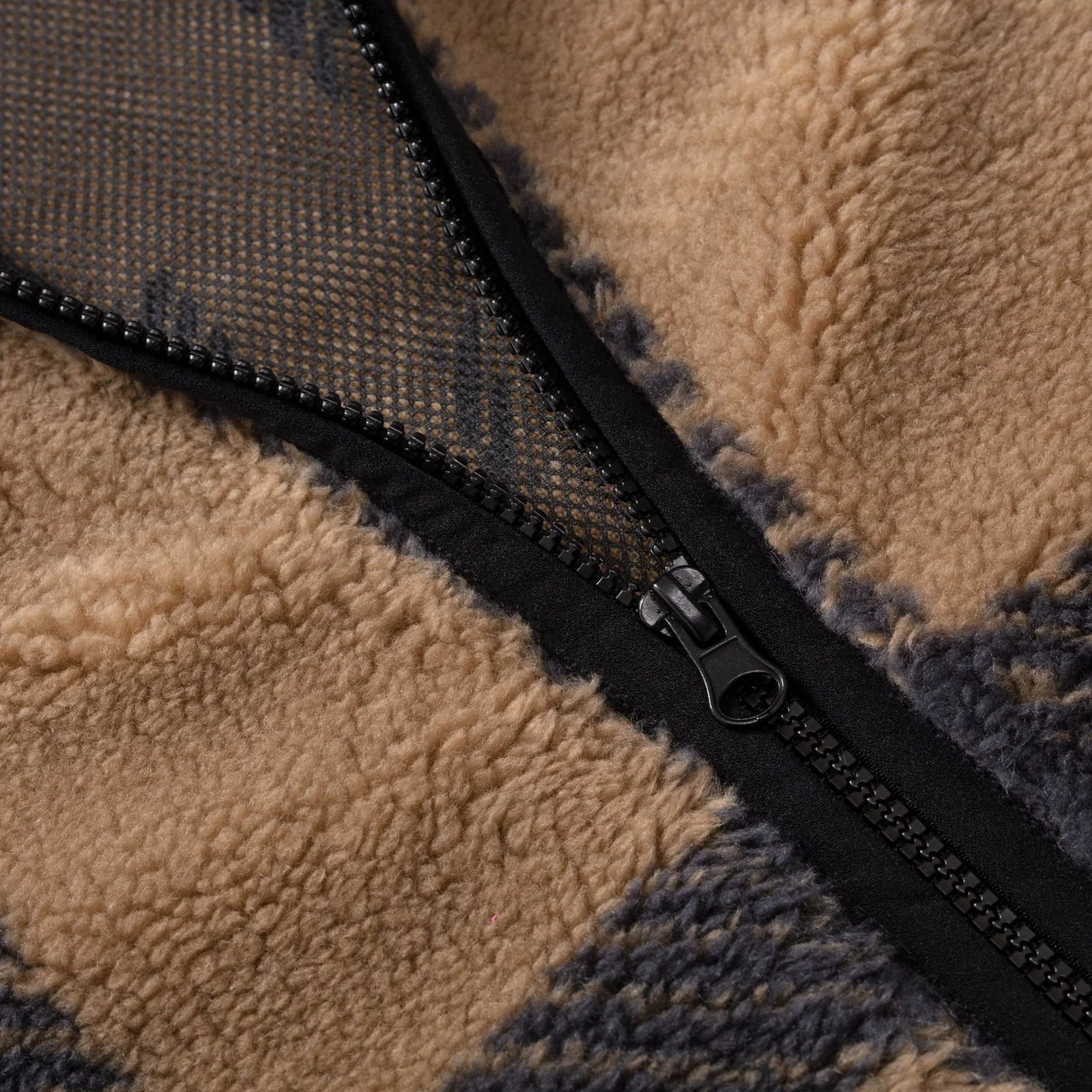 Plaid Fleece Jacket - Image 4