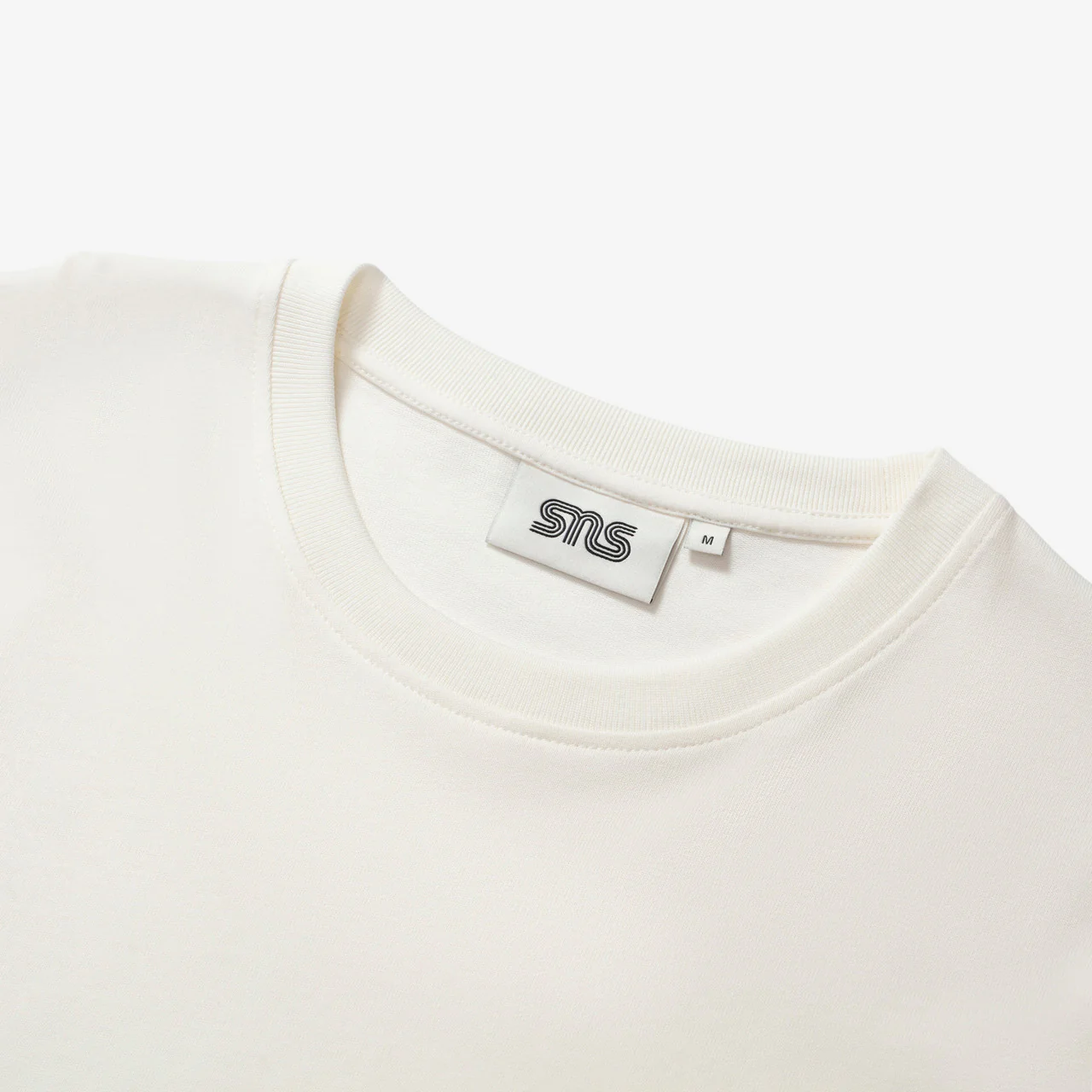 Squeeze Long Sleeve Tee - Image 4
